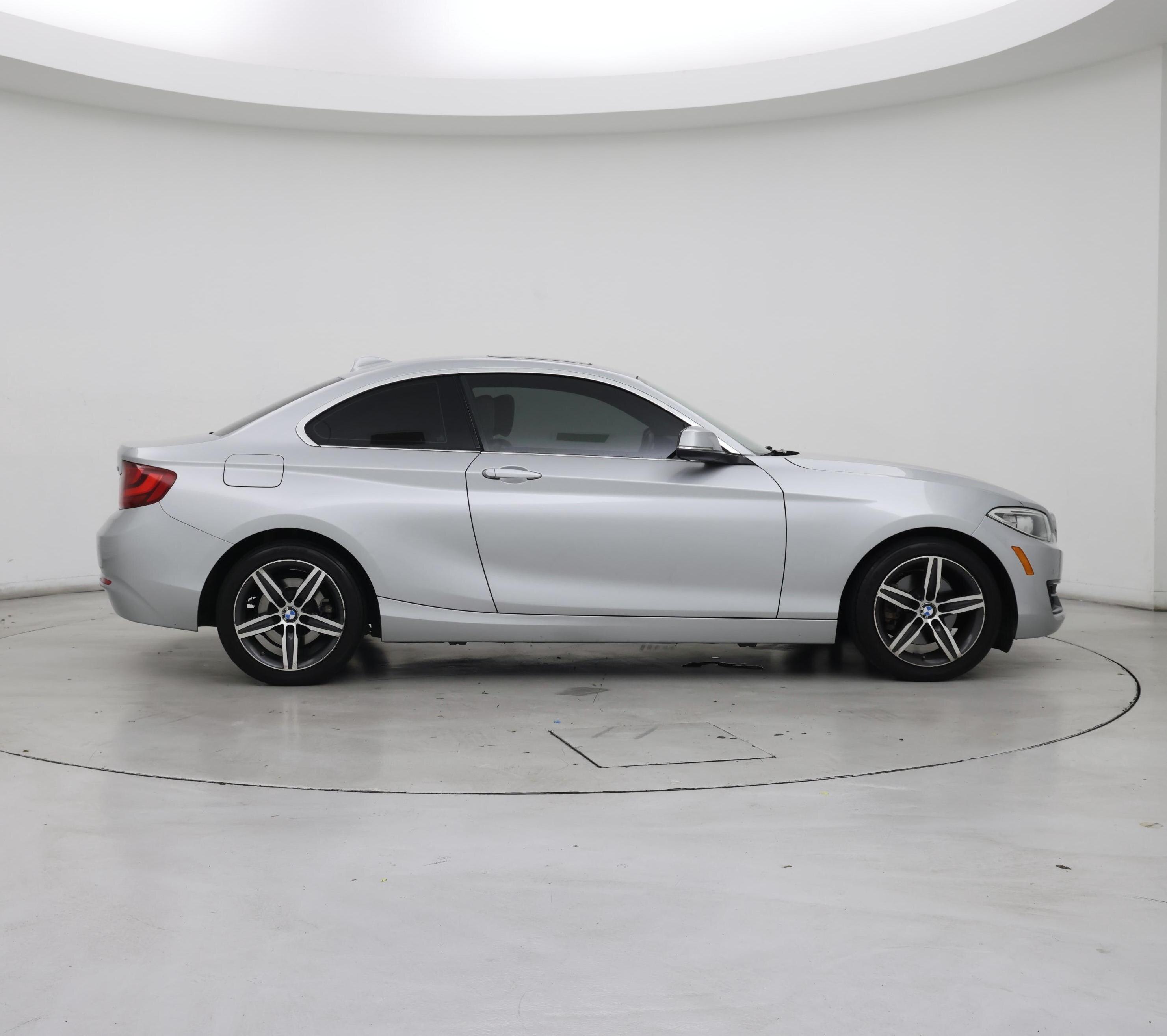 Thumbnail: 2017 BMW 2 Series - 7