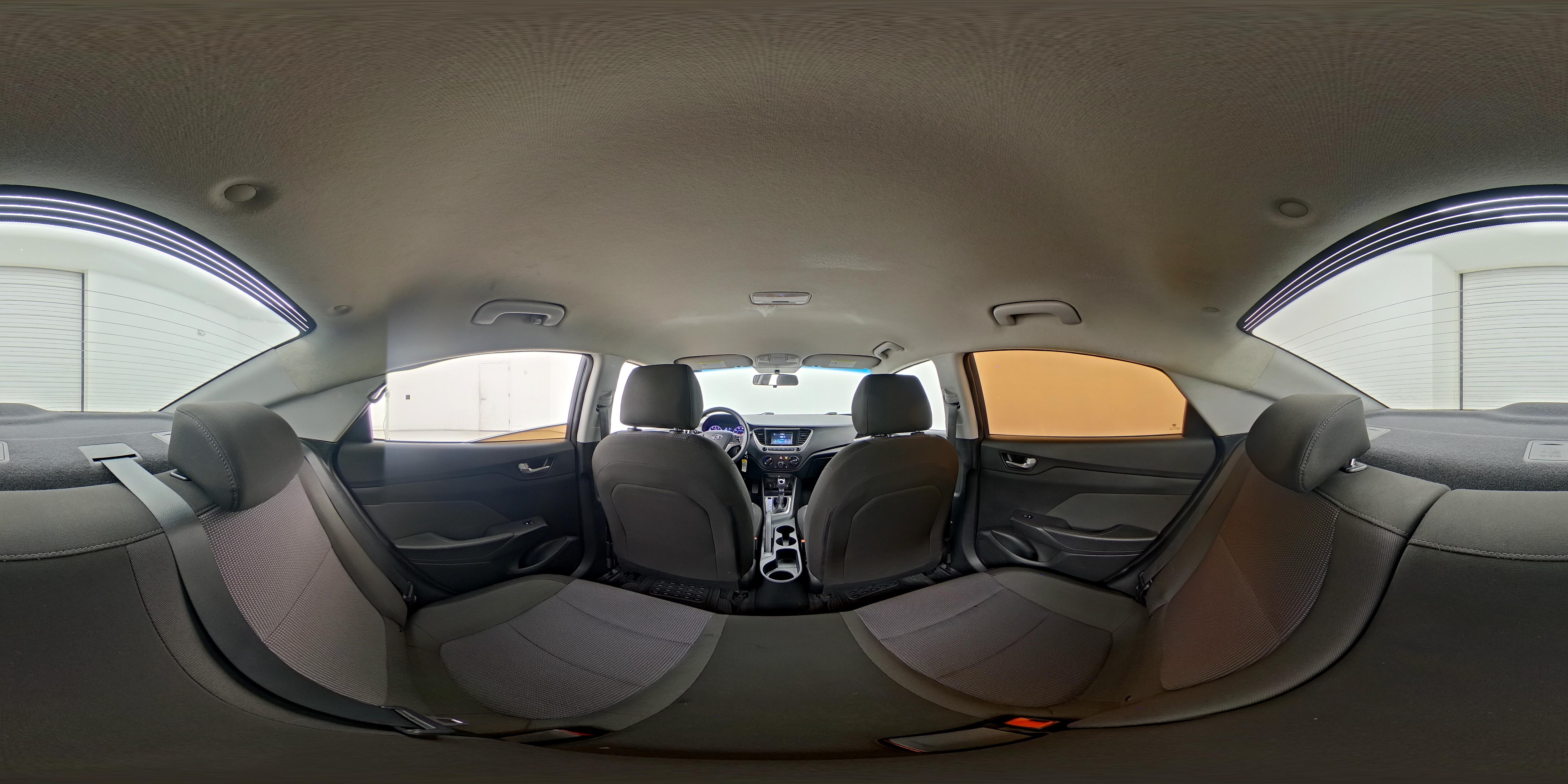 2018 Hyundai Accent SE - Photo 25