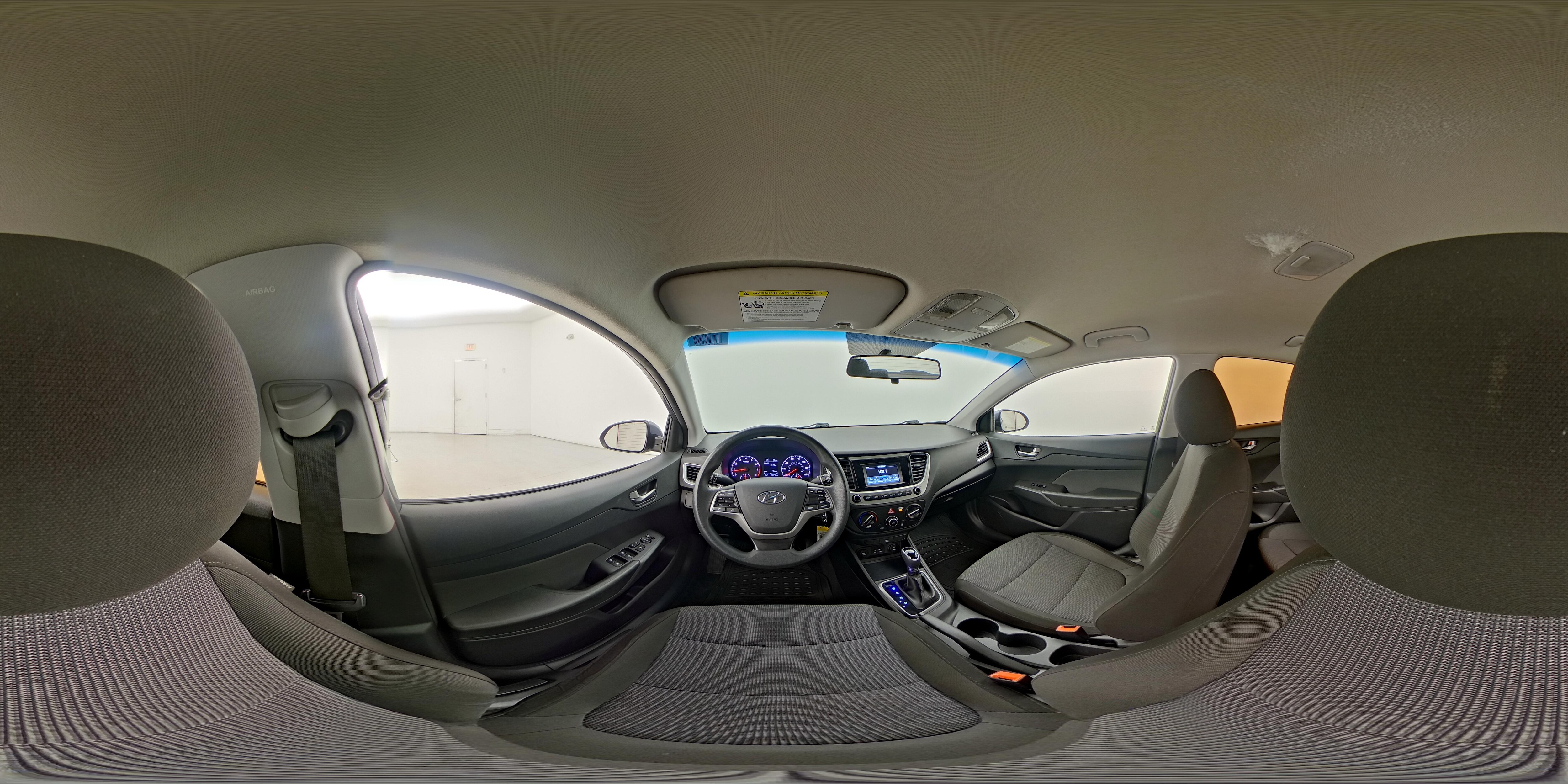 2018 Hyundai Accent SE - Photo 26