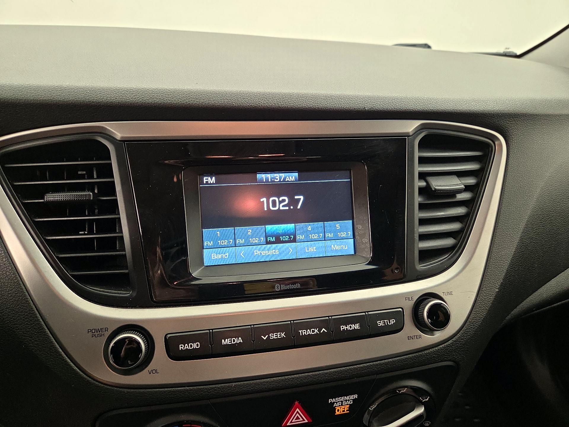 Thumbnail: 2018 Hyundai Accent - 15