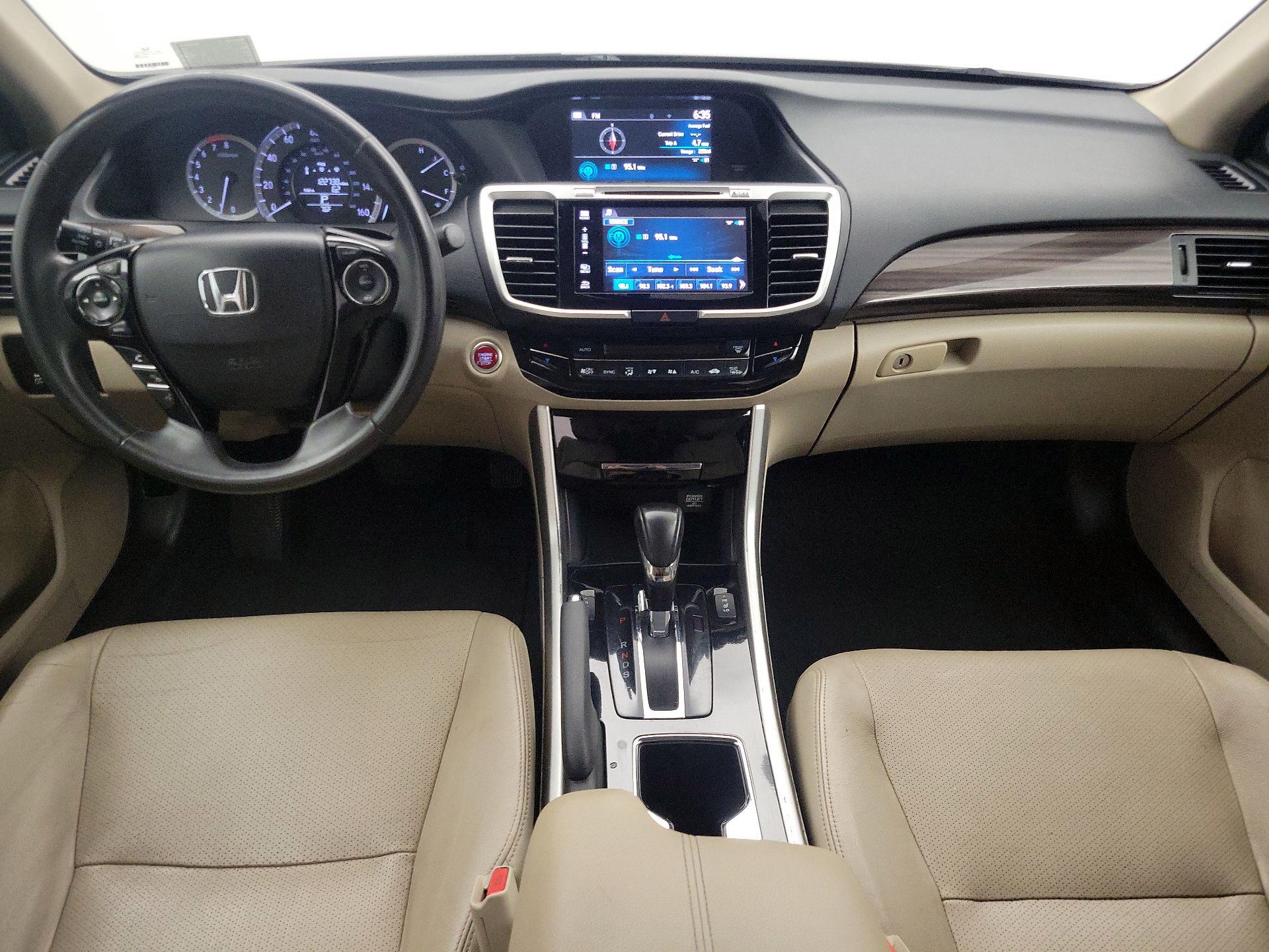 Thumbnail: 2017 Honda Accord - 9