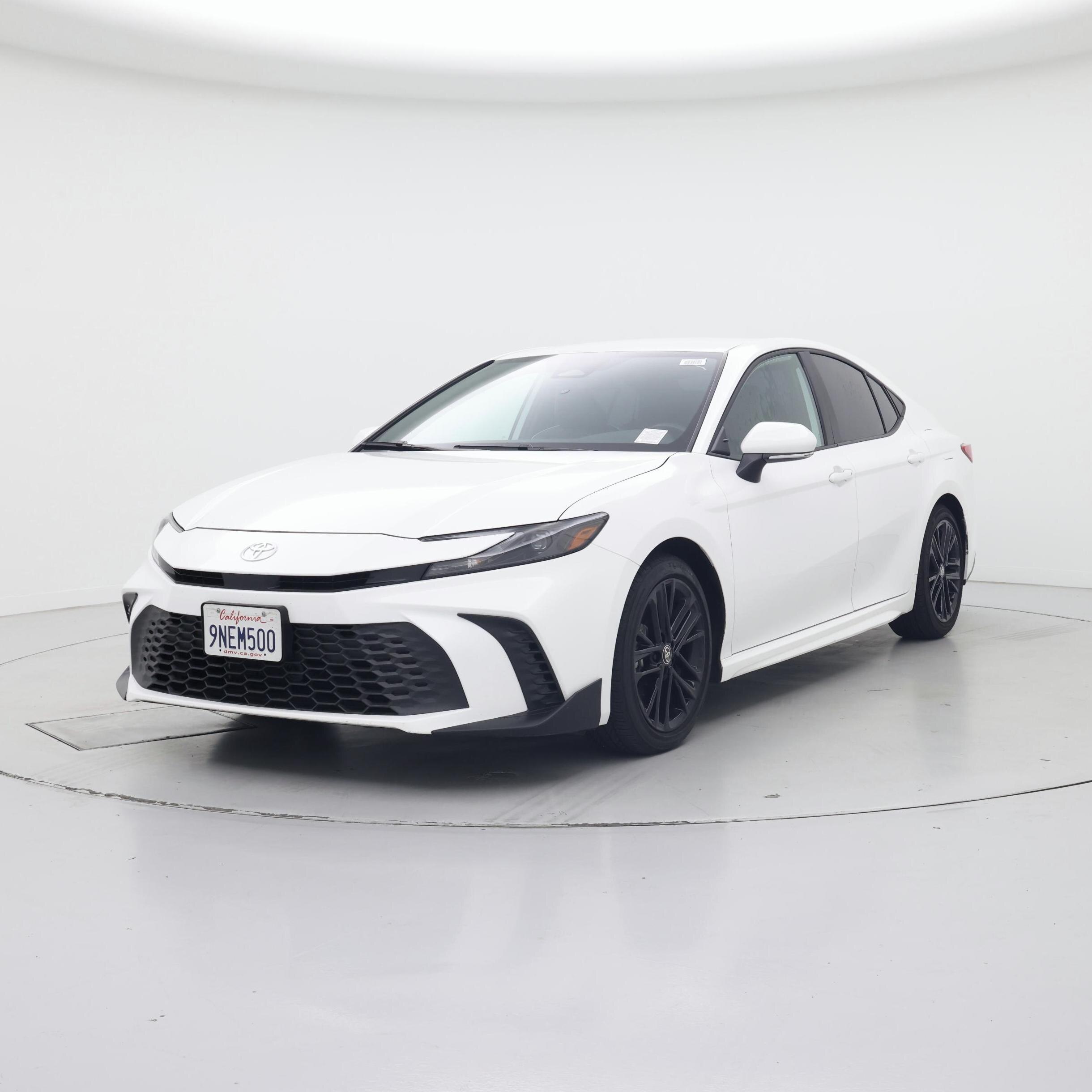 Thumbnail: 2025 Toyota Camry - 4