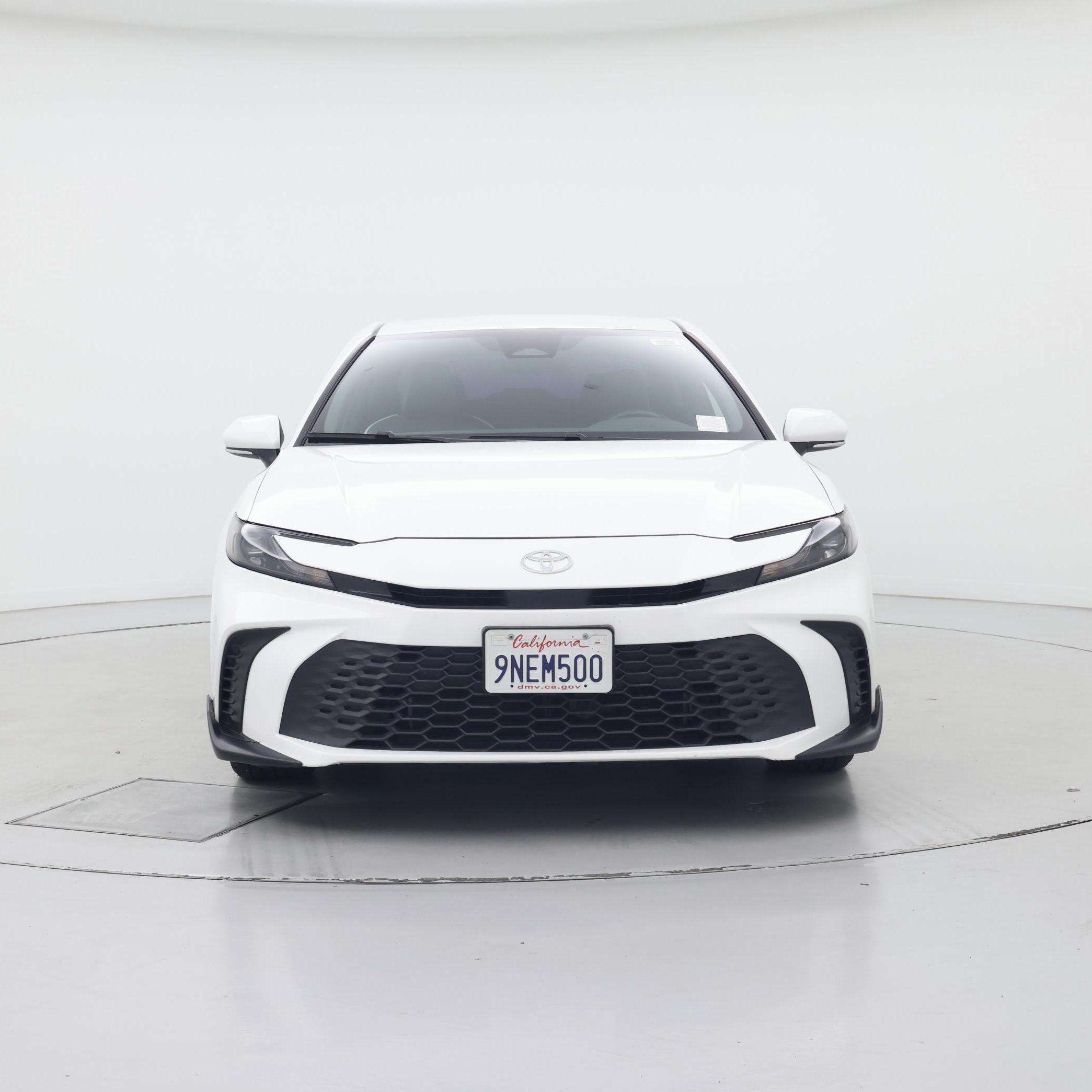 Thumbnail: 2025 Toyota Camry - 5