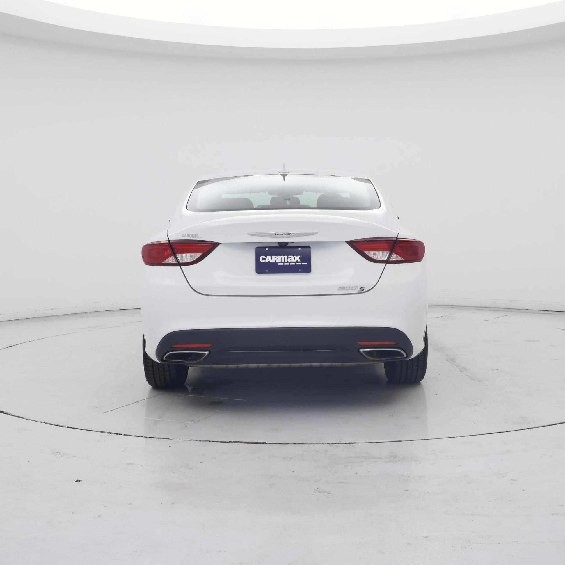 Thumbnail: 2016 Chrysler 200 - 6