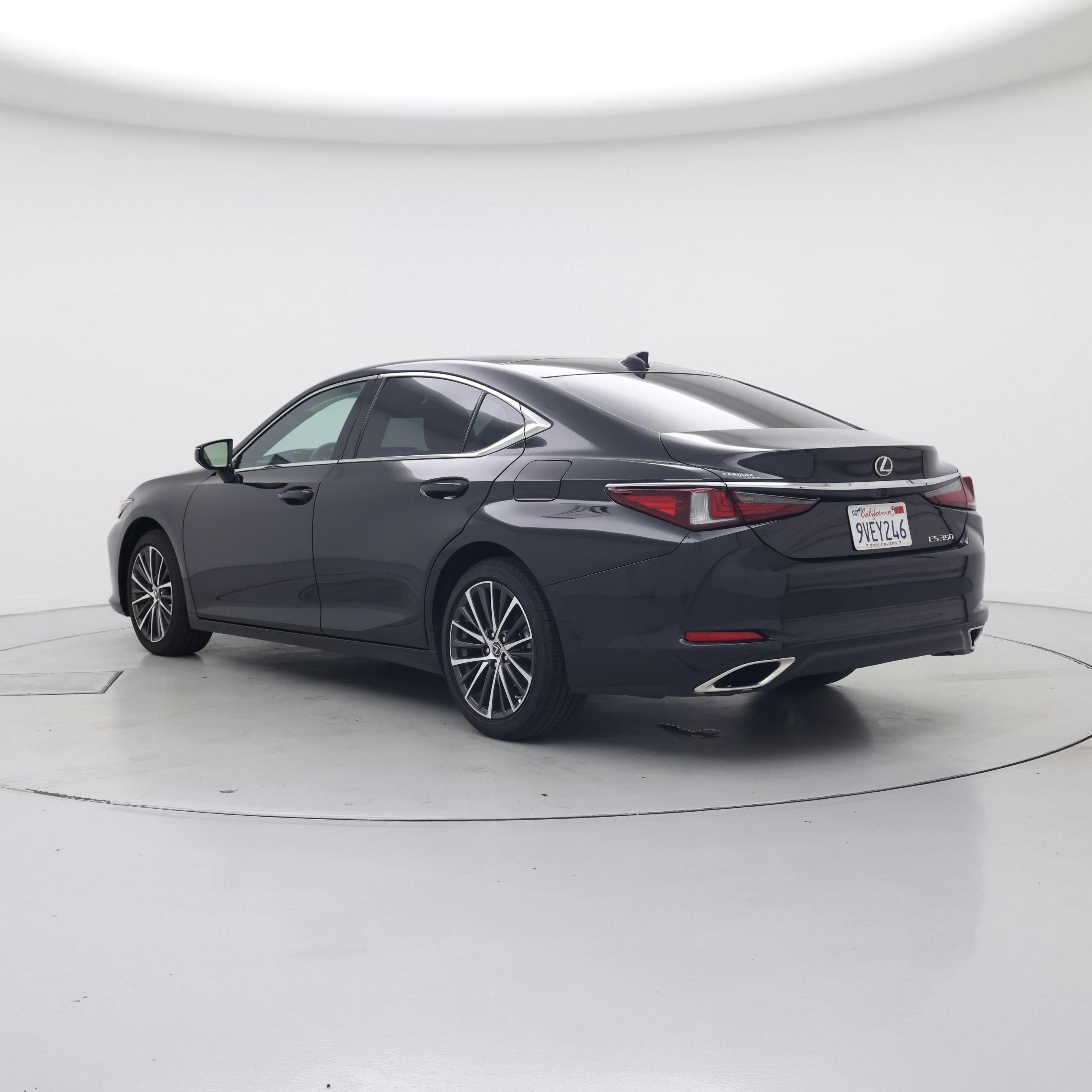 Thumbnail: 2025 Lexus ES - 2