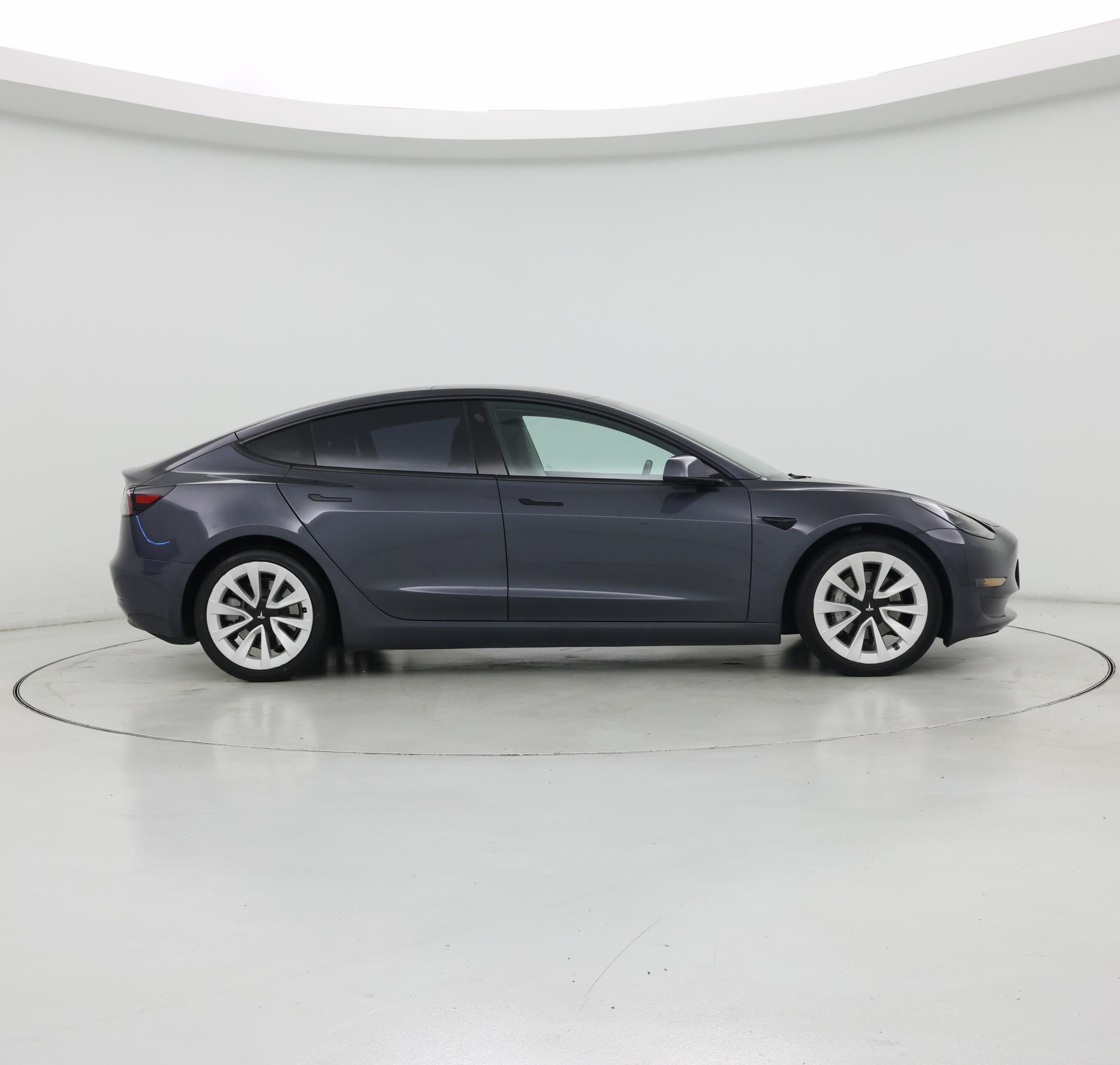 Thumbnail: 2022 Tesla Model 3 - 7
