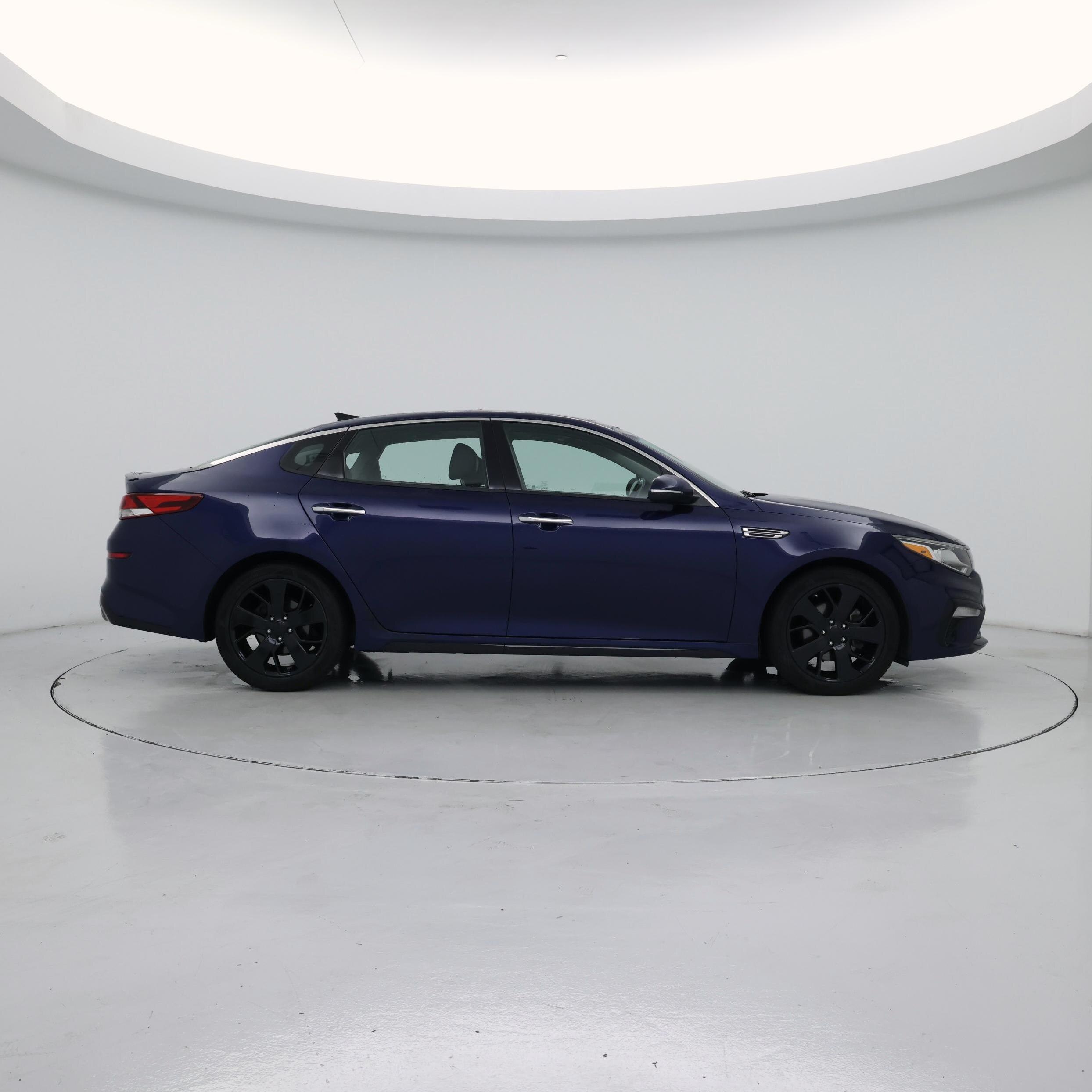 Thumbnail: 2019 Kia Optima - 7