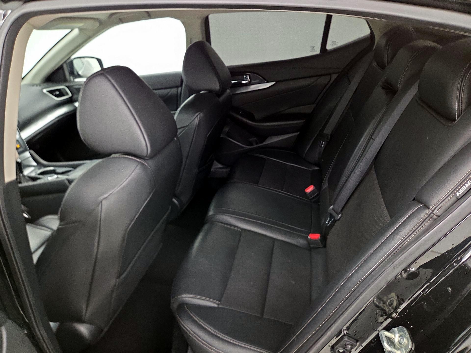 Thumbnail: 2019 Nissan Maxima - 20
