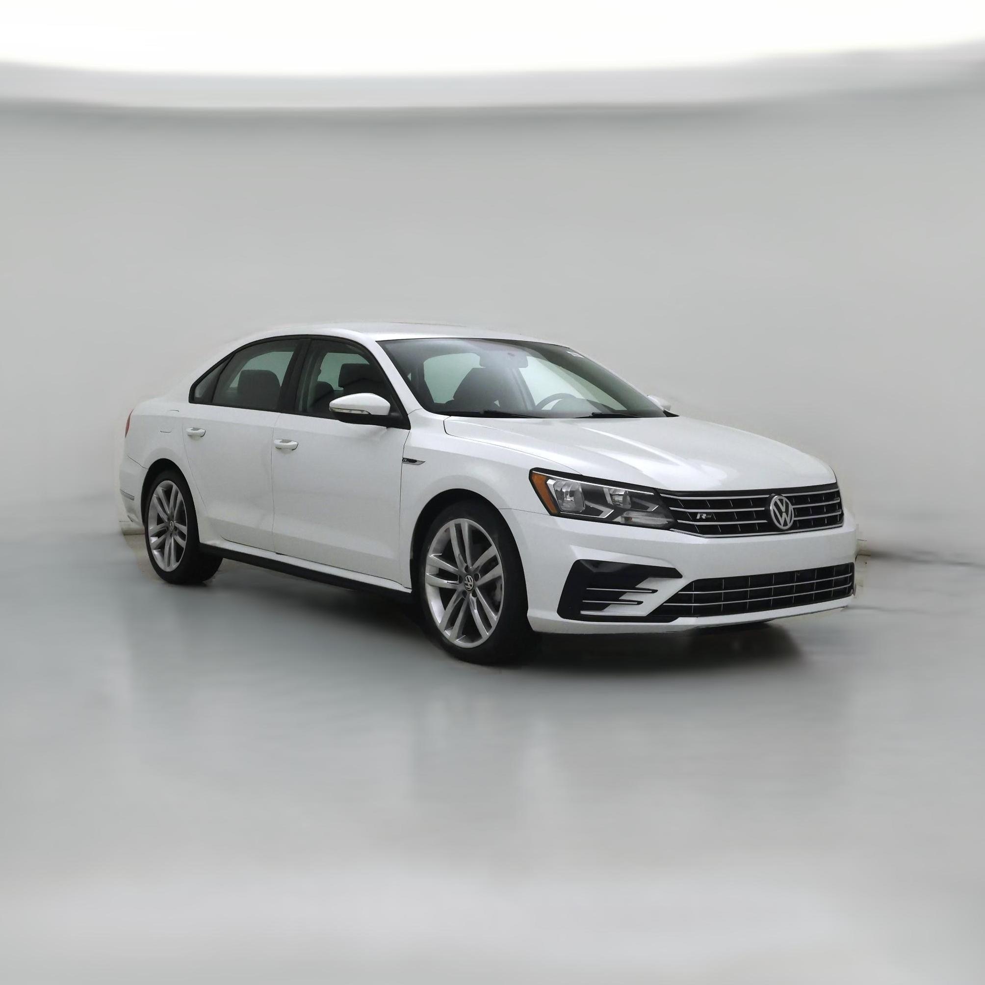 Thumbnail: 2018 Volkswagen Passat - 1