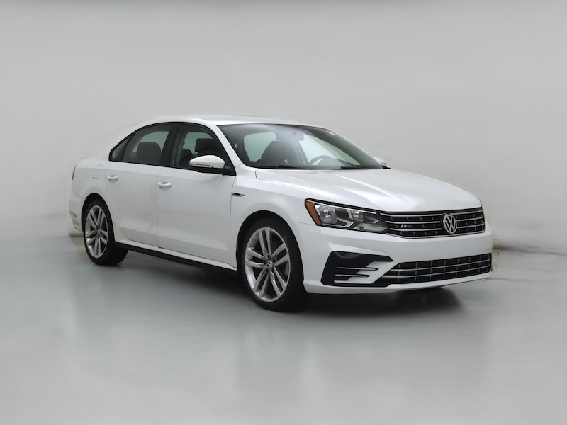 2018 Volkswagen Passat R-Line -
                  Newark, DE