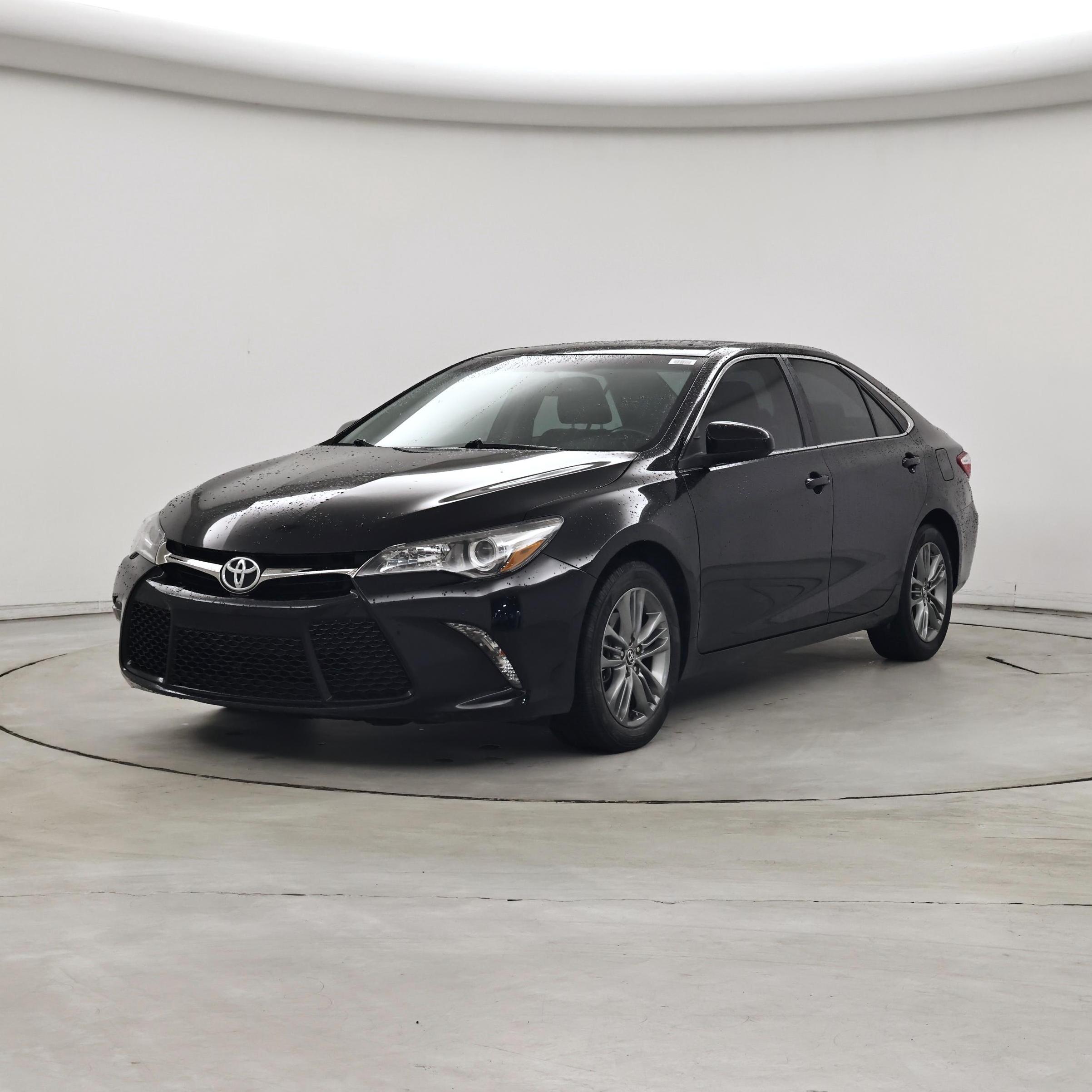 Thumbnail: 2015 Toyota Camry - 4