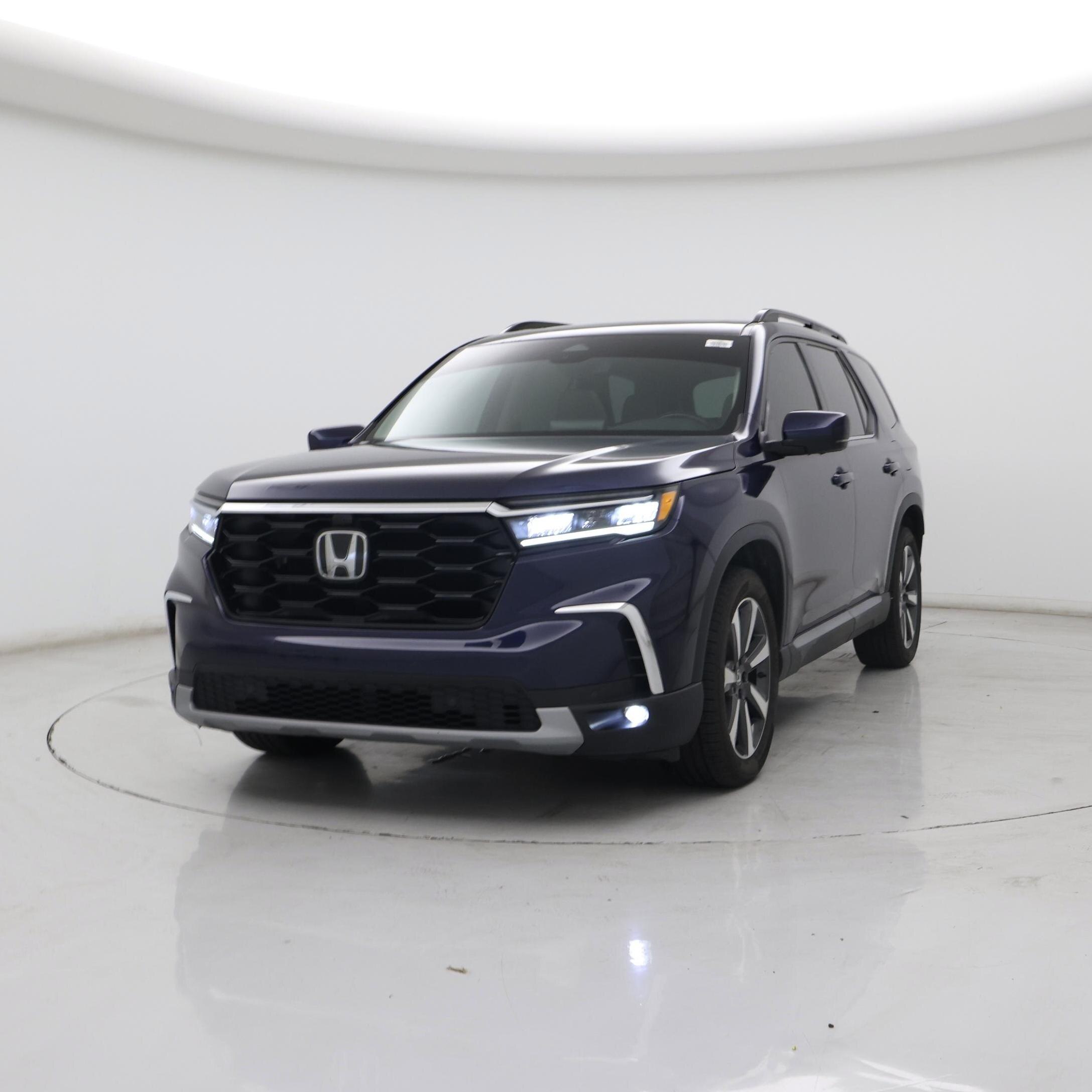 Thumbnail: 2023 Honda Pilot - 4