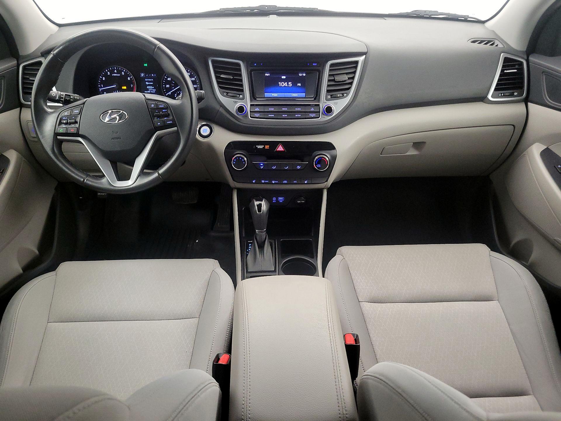 Thumbnail: 2017 Hyundai Tucson - 9