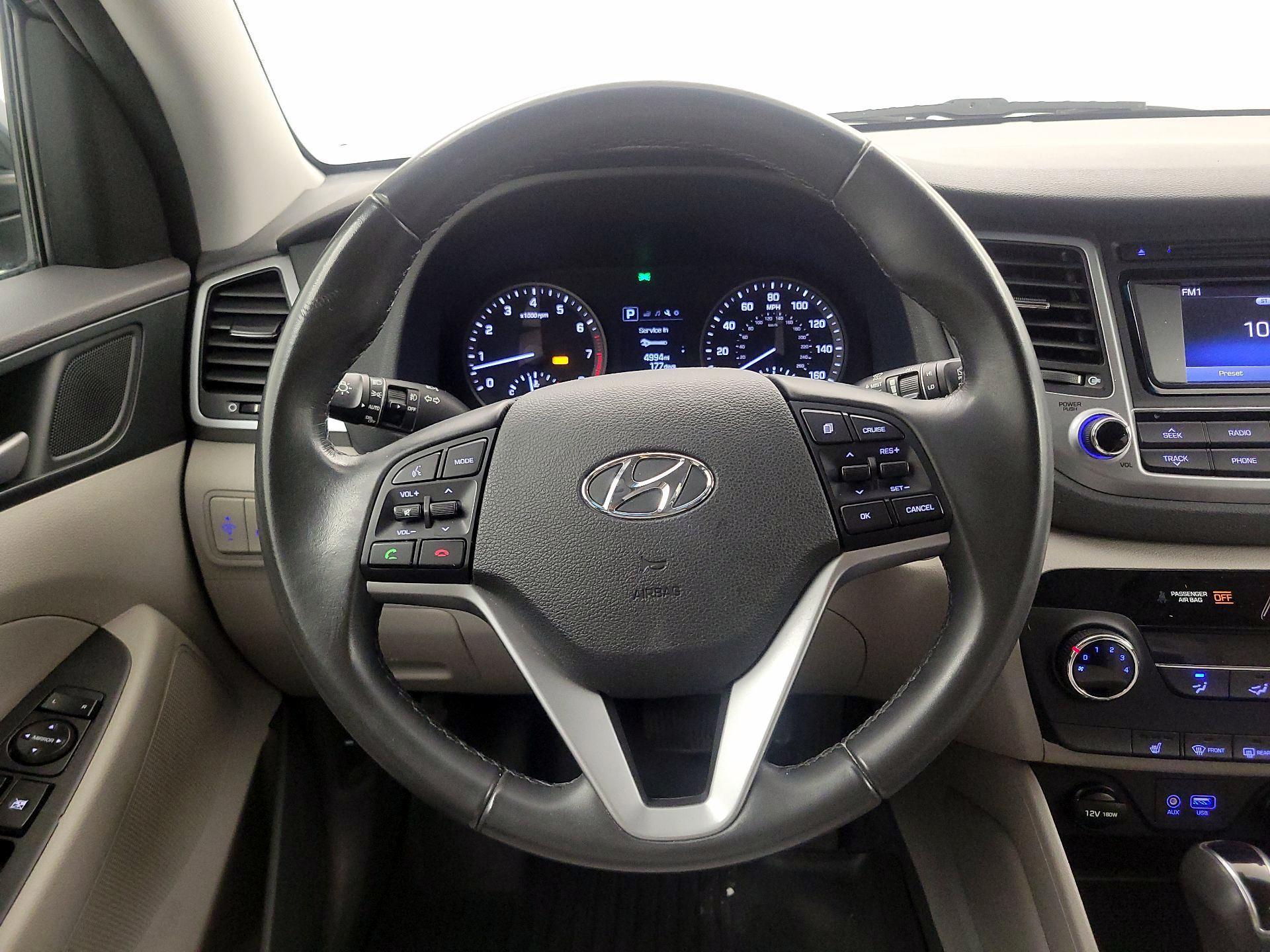 Thumbnail: 2017 Hyundai Tucson - 10