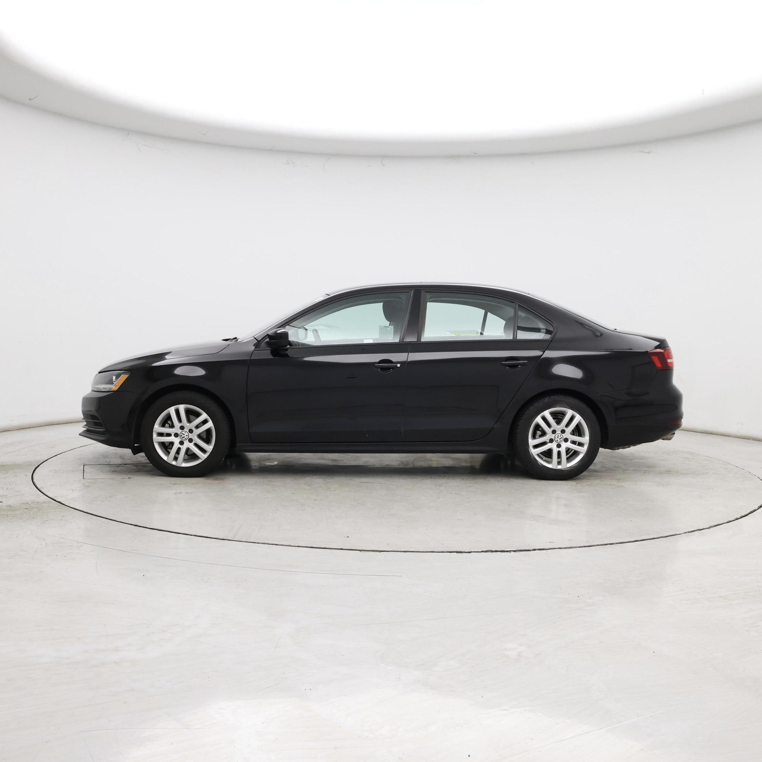 Thumbnail: 2018 Volkswagen Jetta - 3