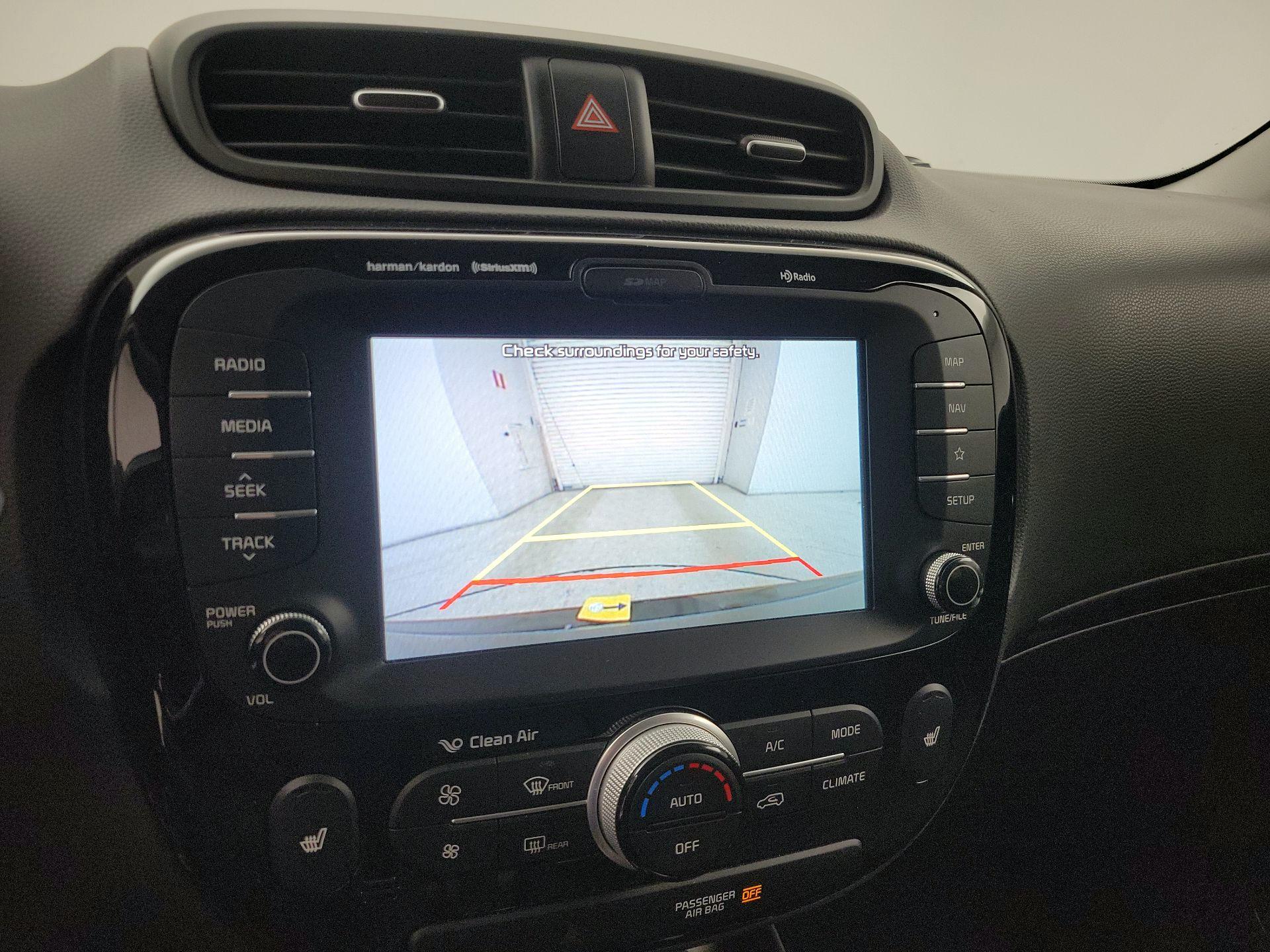 Thumbnail: 2018 Kia Soul - 15