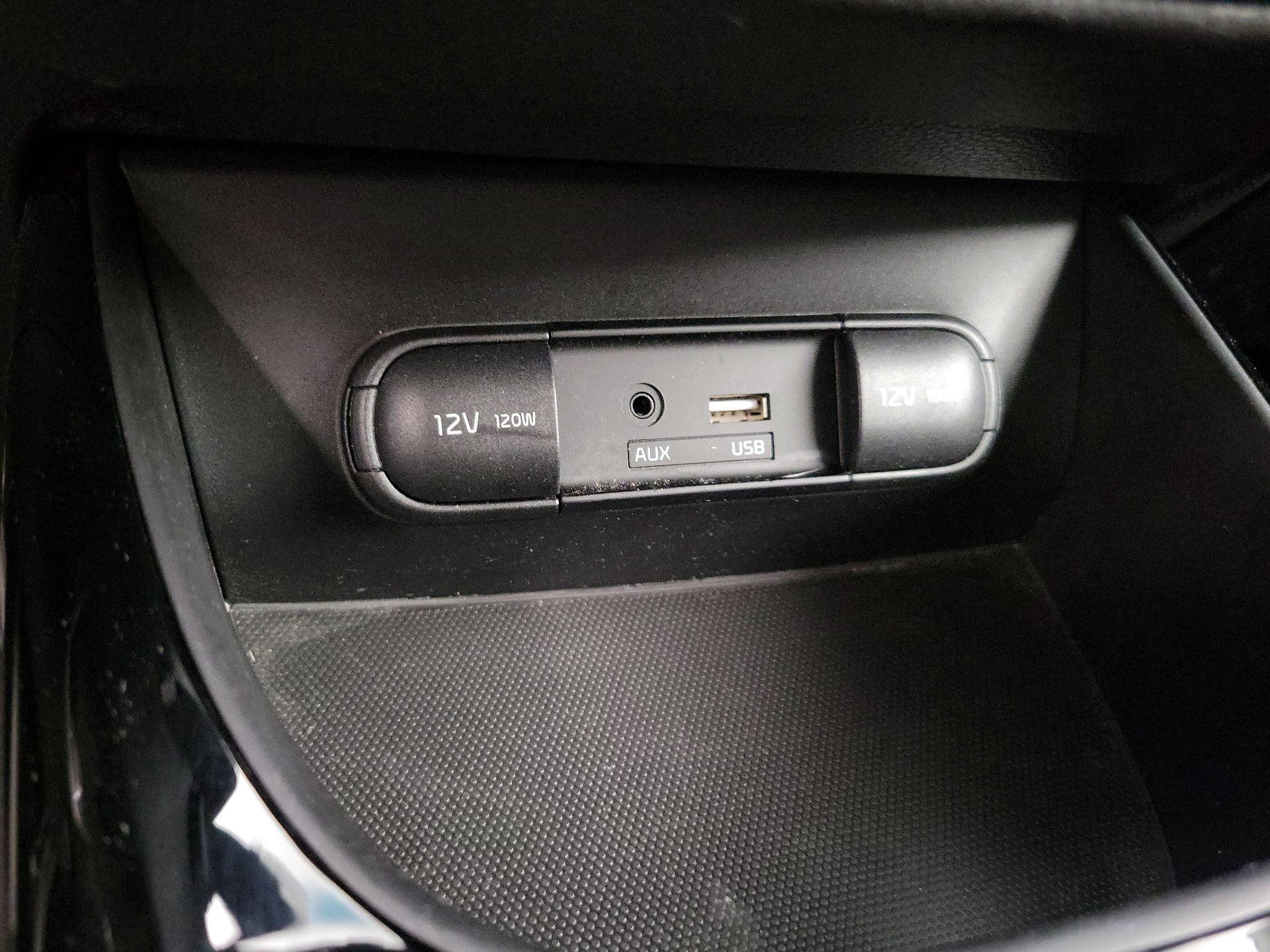 Thumbnail: 2018 Kia Soul - 19