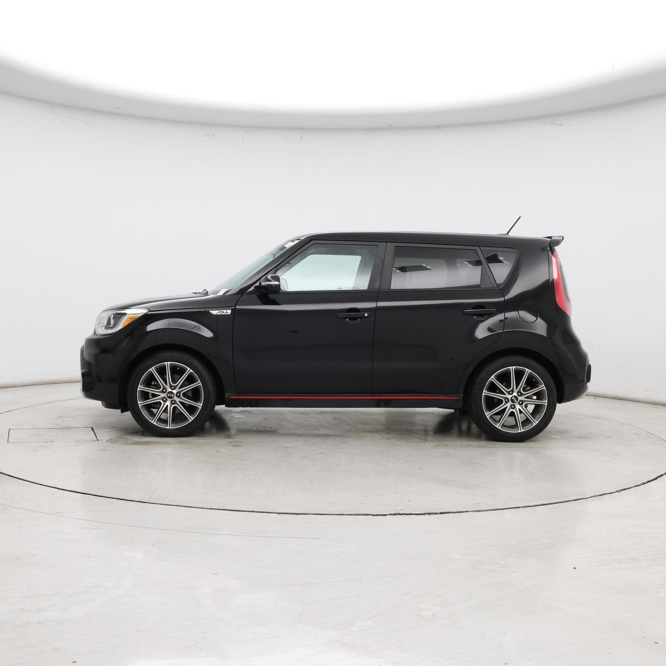 Thumbnail: 2018 Kia Soul - 3
