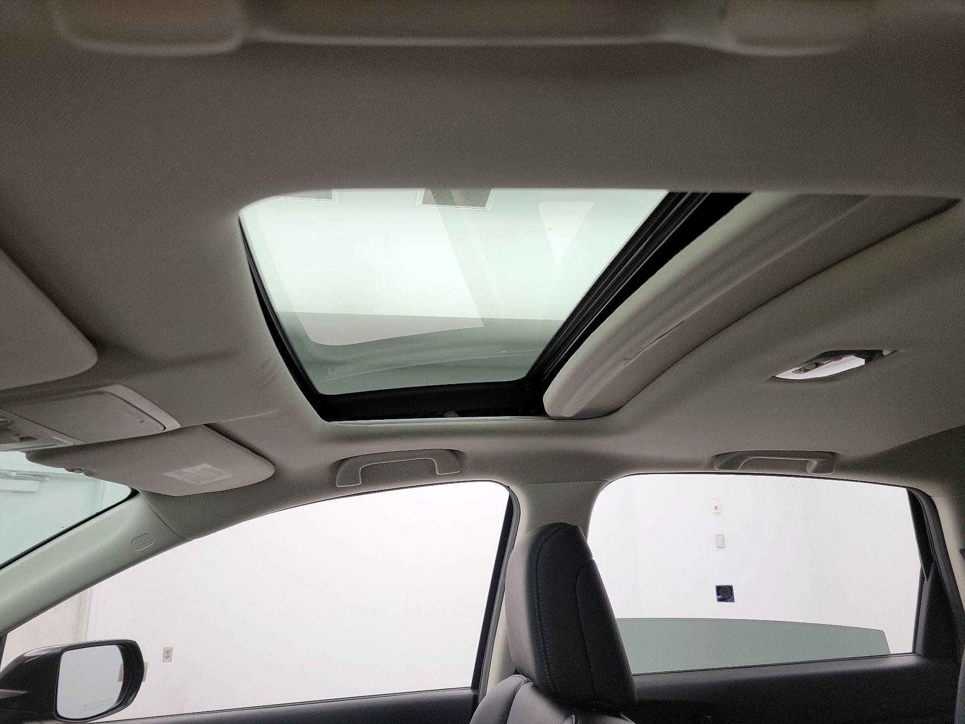 Thumbnail: 2016 Honda CR-V - 19