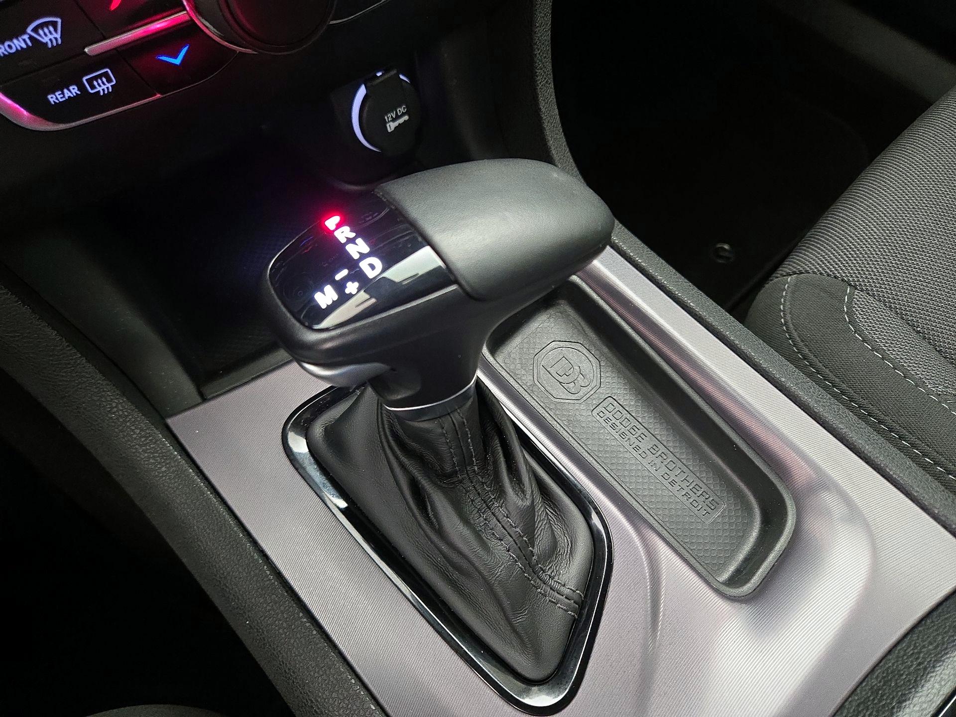 Thumbnail: 2020 Dodge Charger - 17