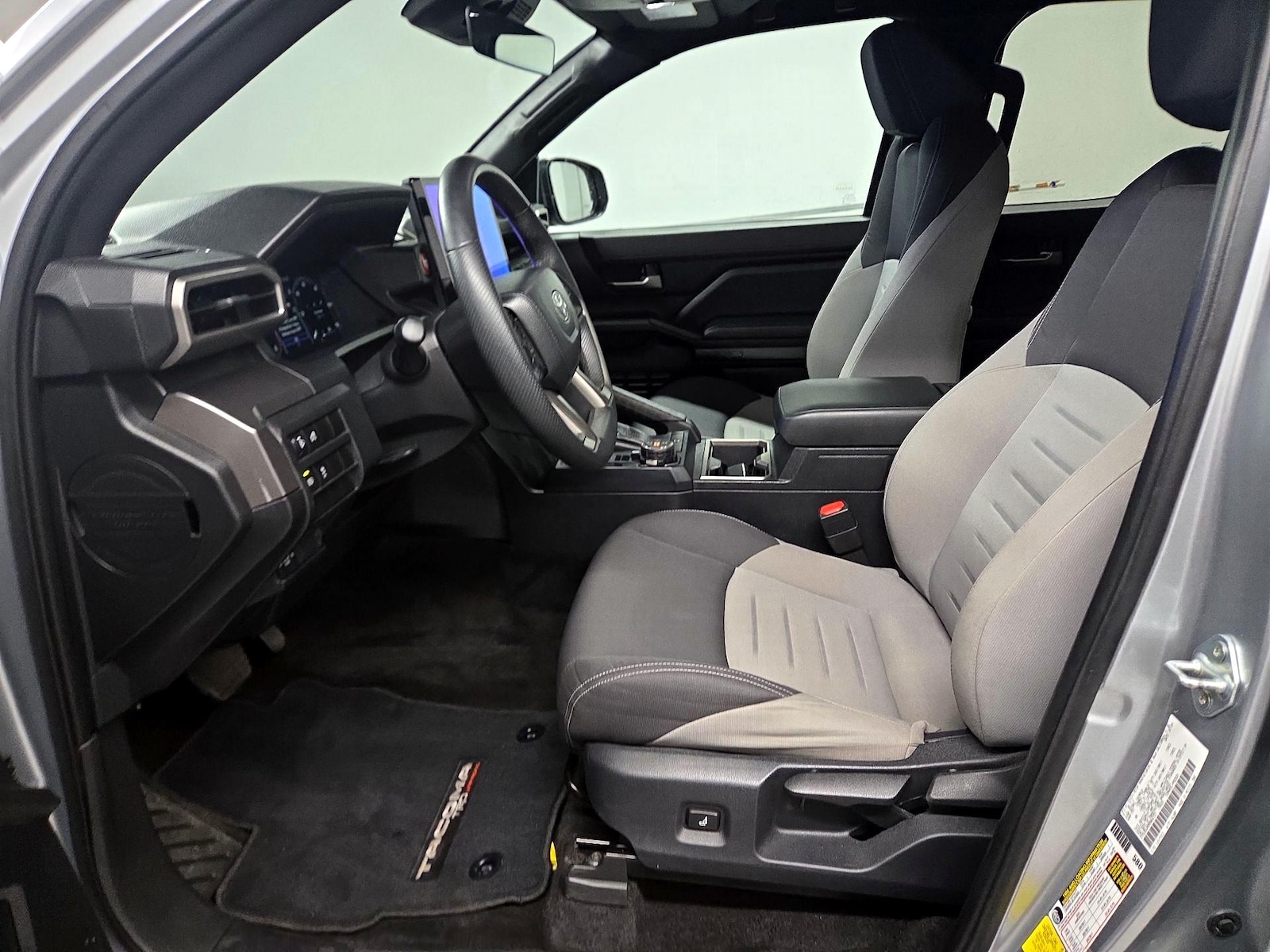 2024 Toyota Tacoma TRD Off Road - Photo 10