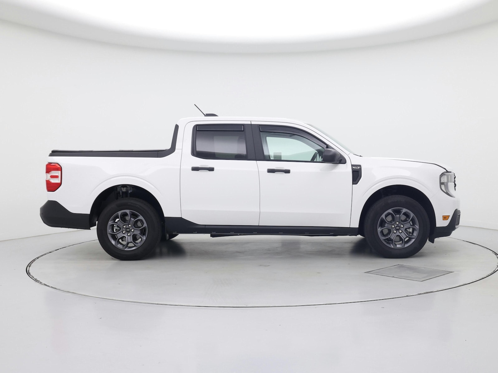 2026 Ford Maverick XLT - Photo 8