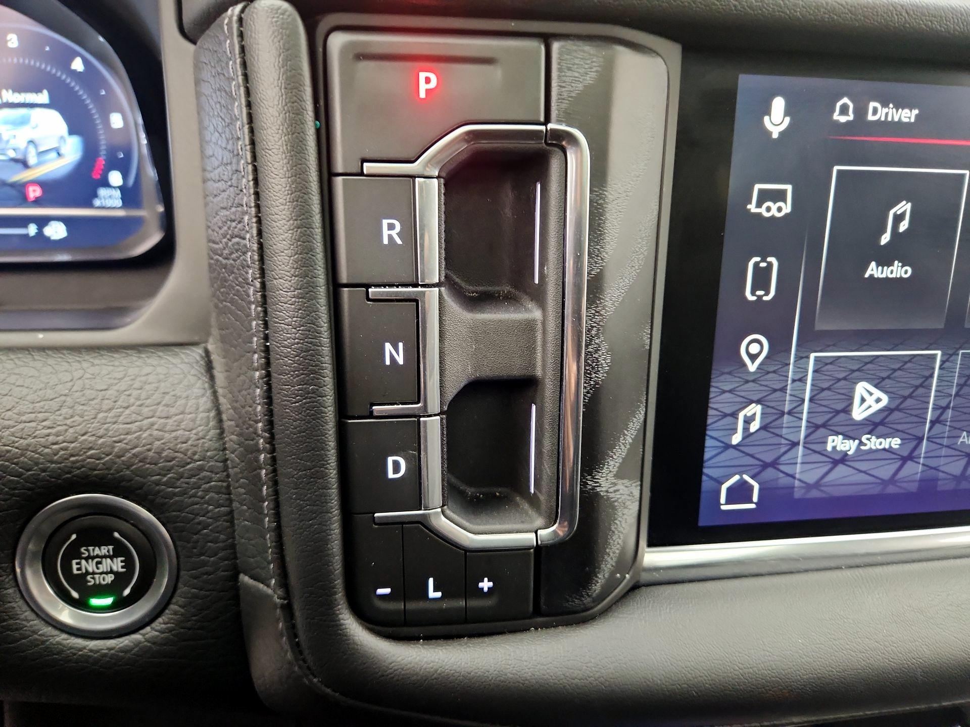Thumbnail: 2023 GMC Yukon - 18
