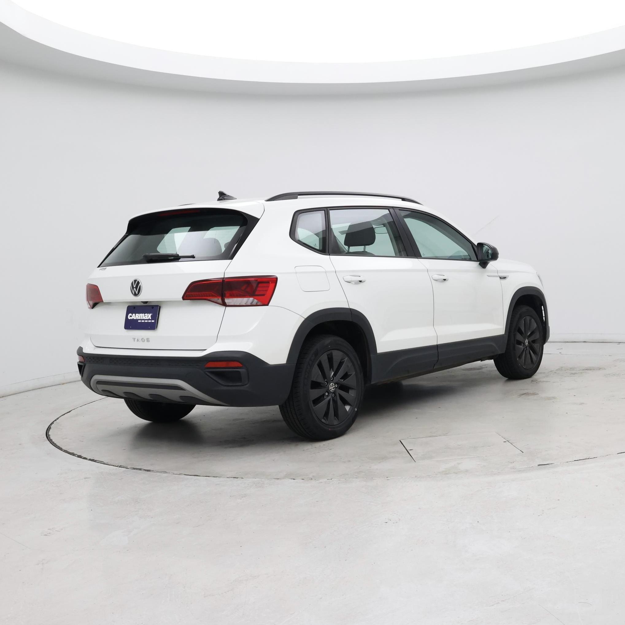Thumbnail: 2024 Volkswagen Taos - 2
