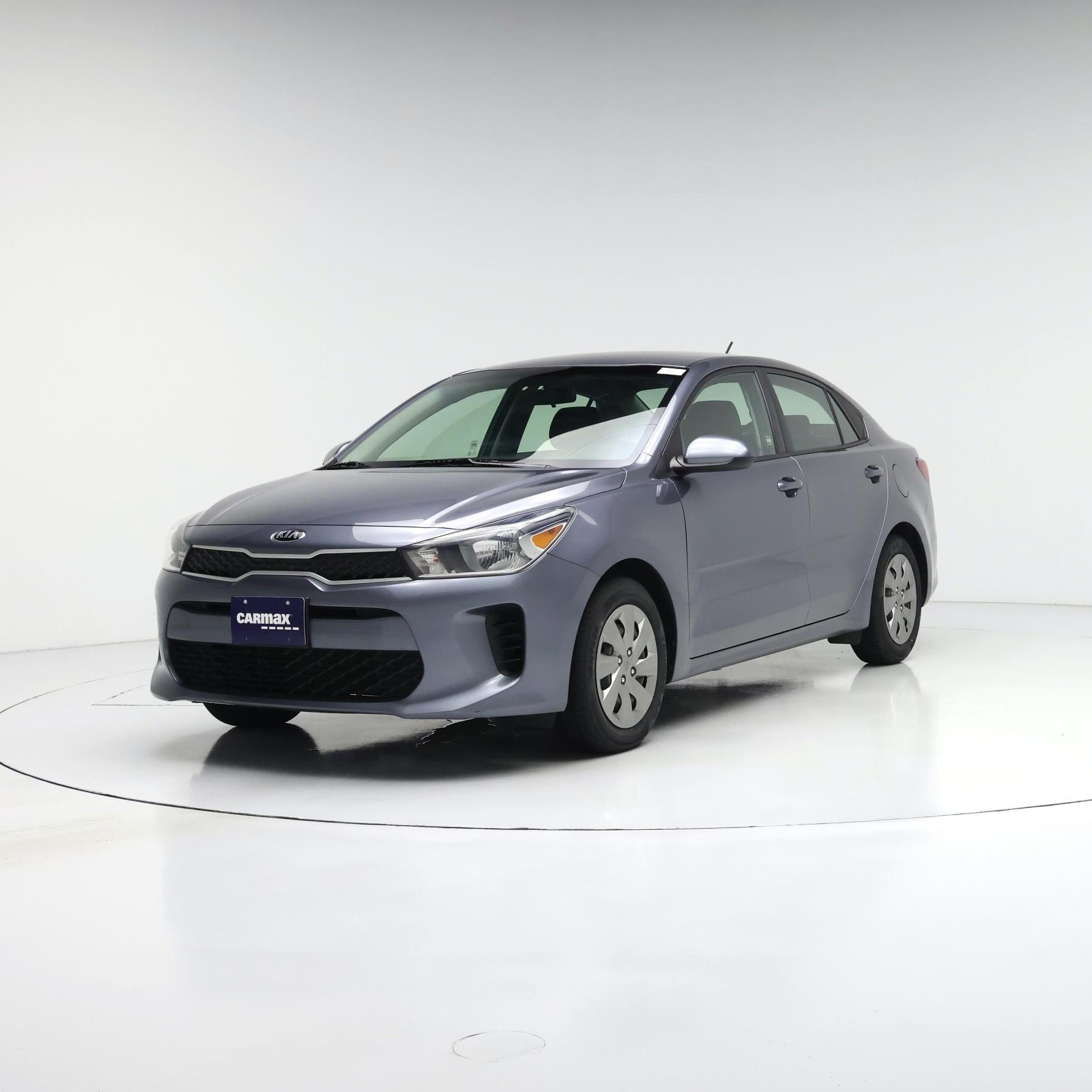 Thumbnail: 2020 Kia Rio - 4