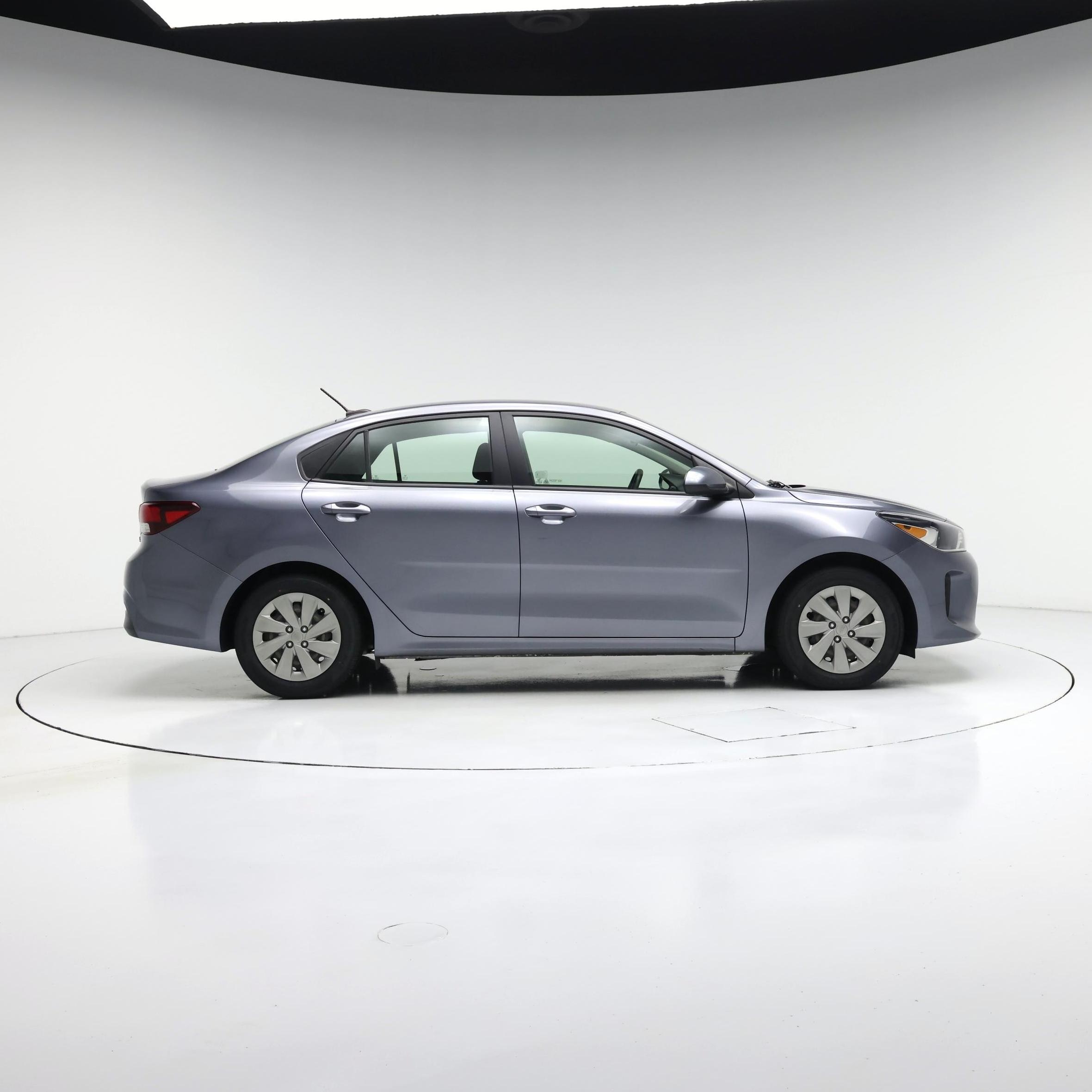Thumbnail: 2020 Kia Rio - 7
