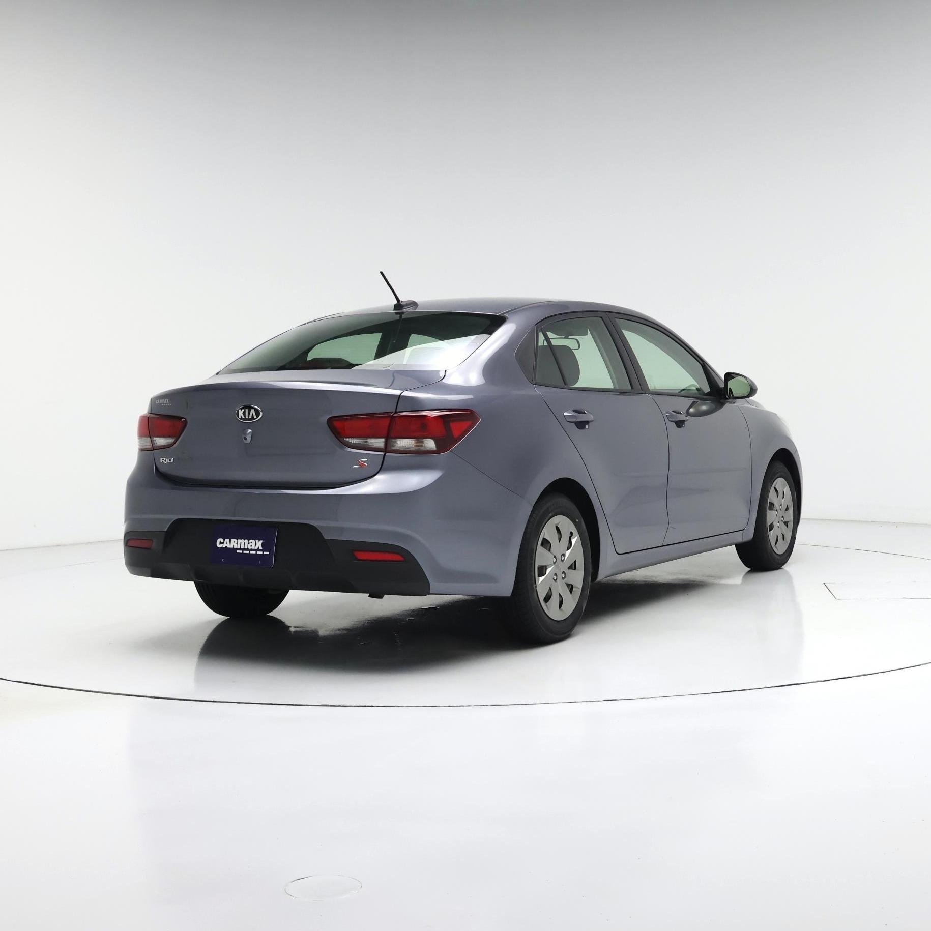 Thumbnail: 2020 Kia Rio - 8