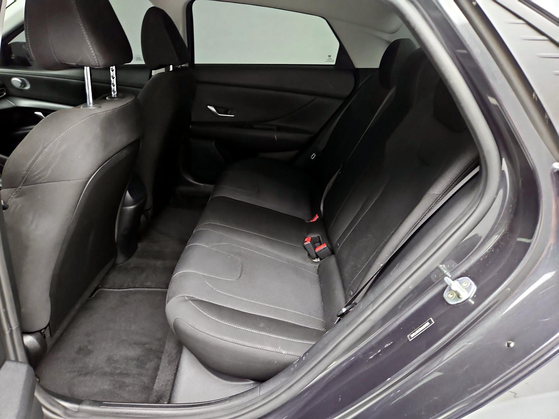 Thumbnail: 2021 Hyundai Elantra - 19