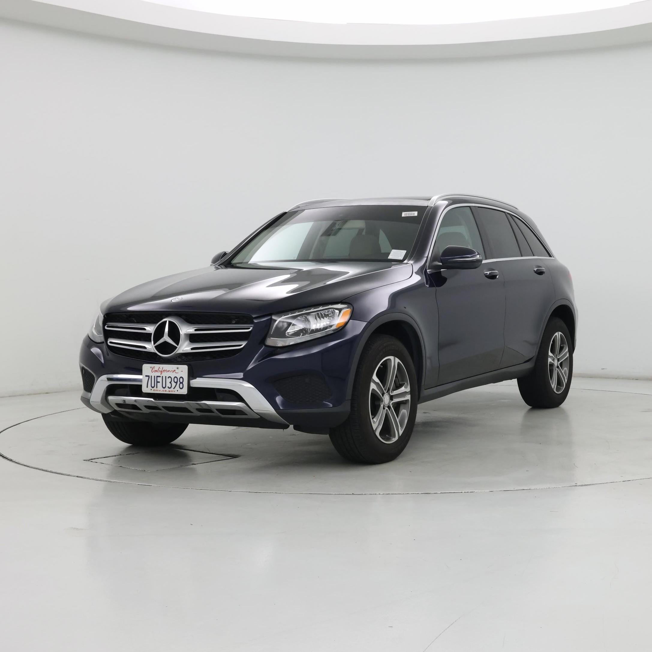 Thumbnail: 2016 Mercedes-Benz GLC - 4