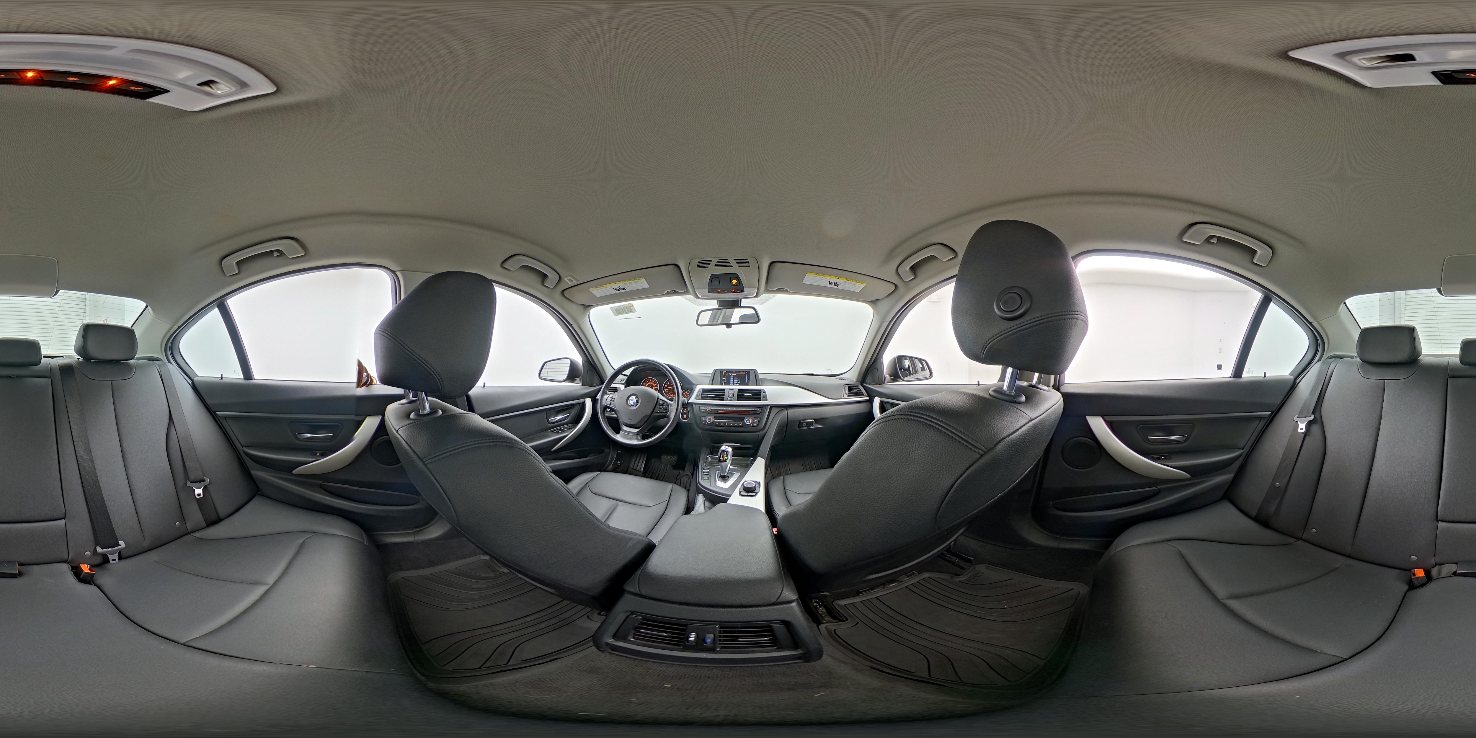 2014 BMW 3 Series 320i - Photo 24