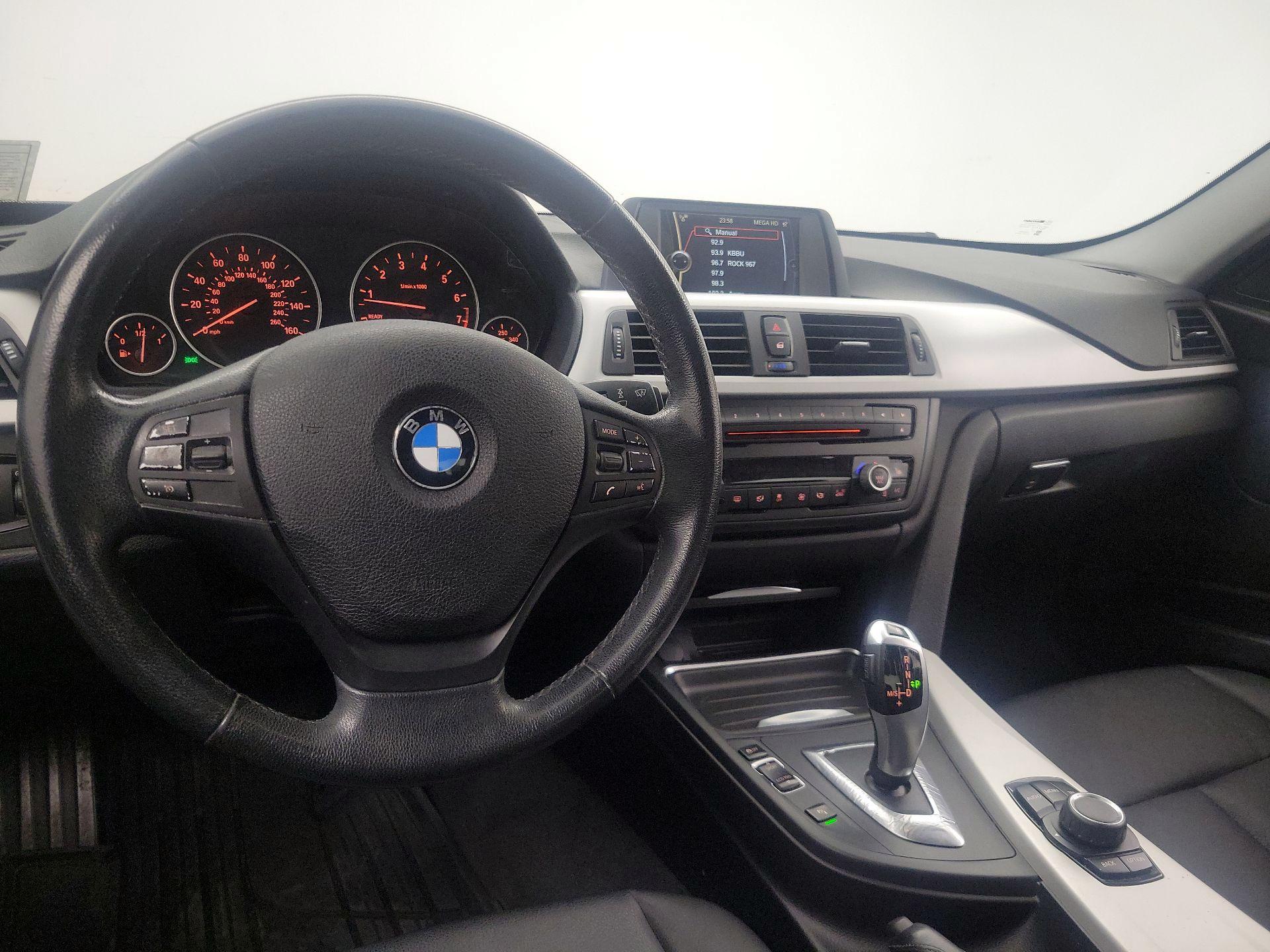 Thumbnail: 2014 BMW 3 Series - 9