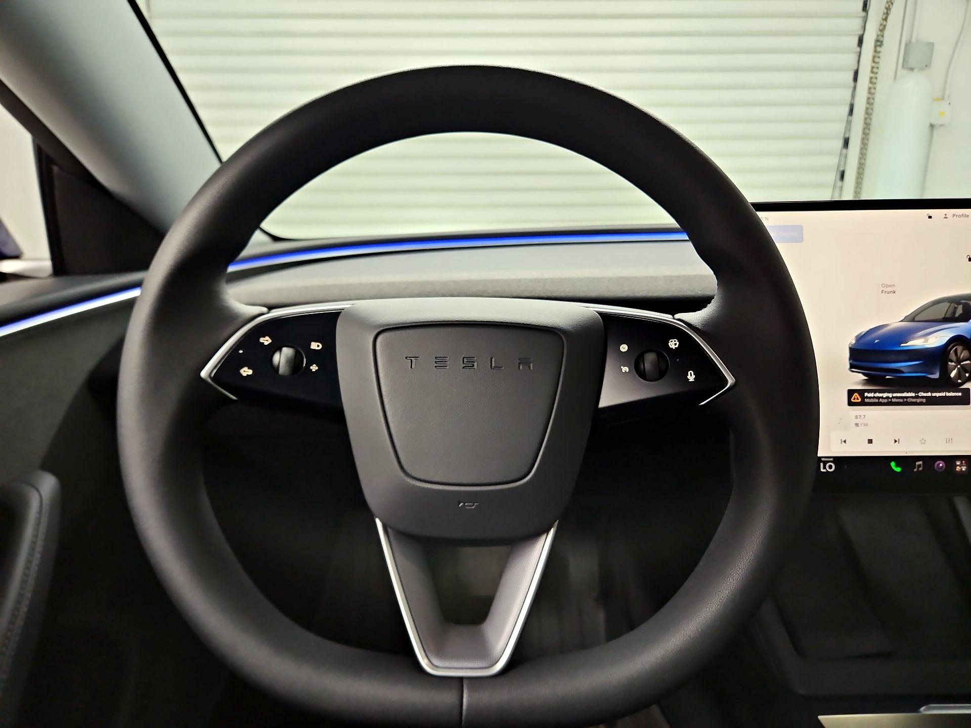 Thumbnail: 2025 Tesla Model 3 - 10