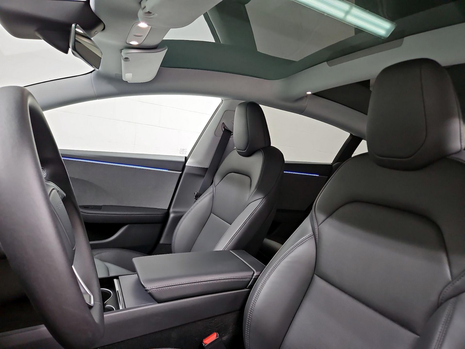 2025 Tesla Model 3 Long Range - Photo 19