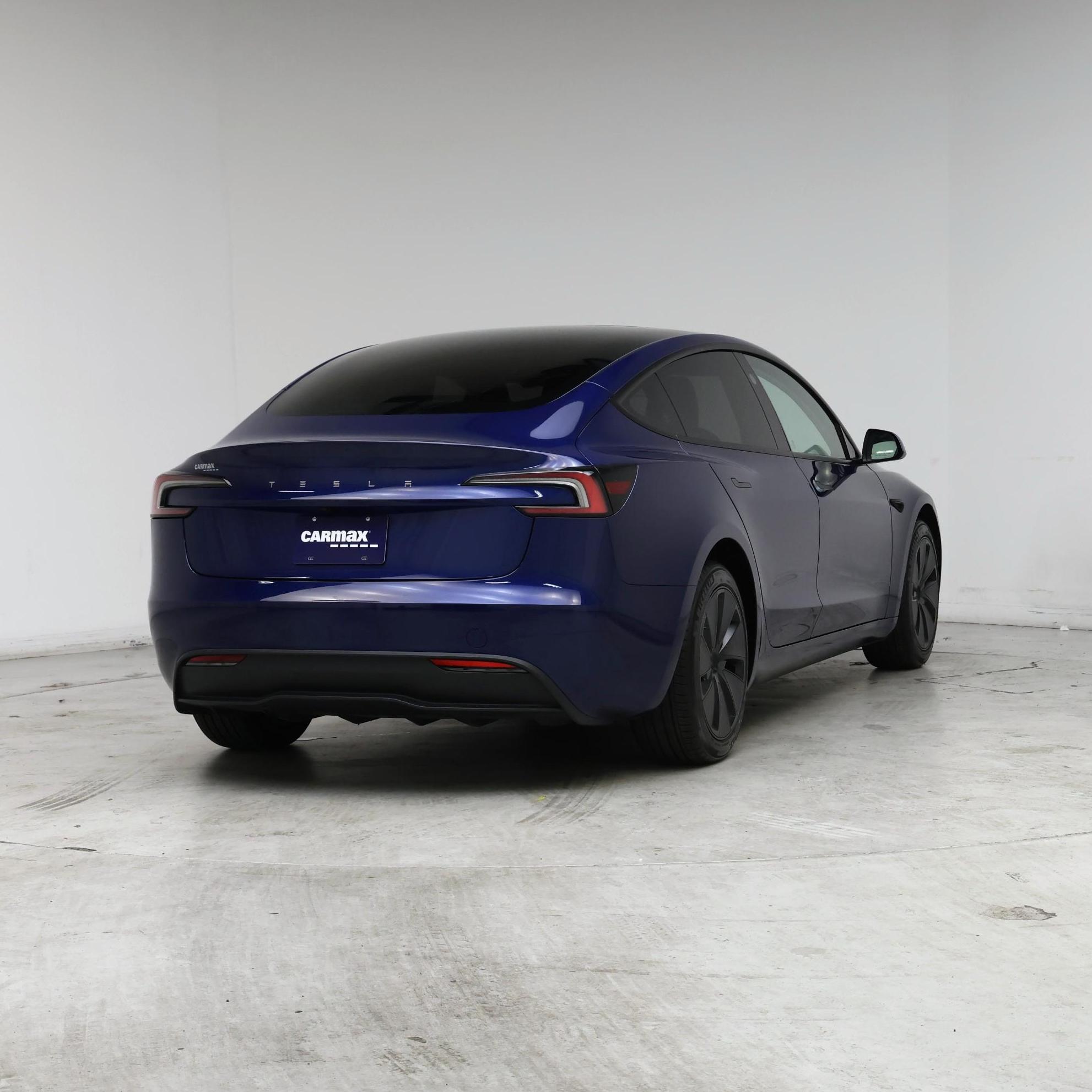 Thumbnail: 2025 Tesla Model 3 - 8