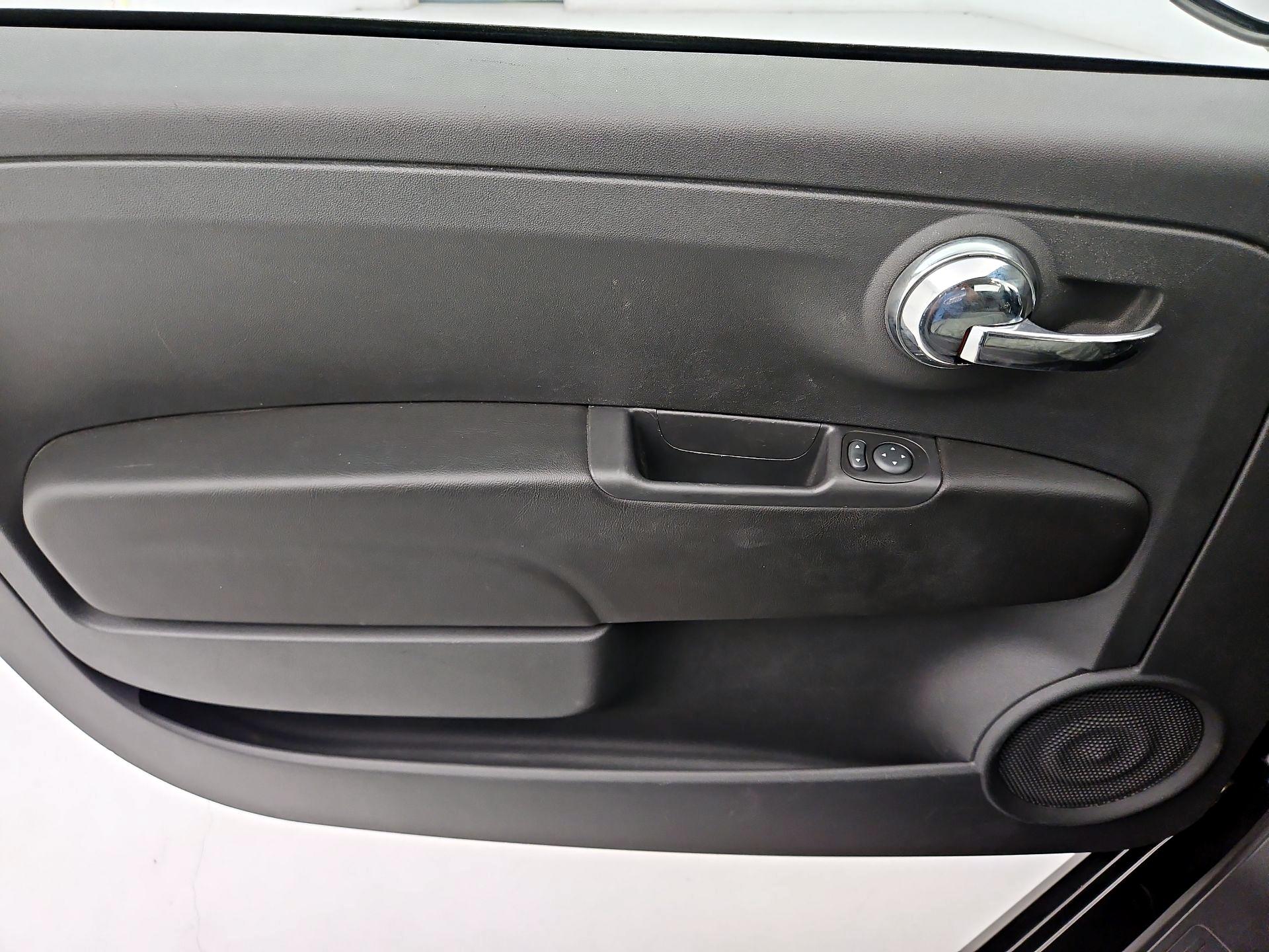 Thumbnail: 2017 Fiat 500 - 12