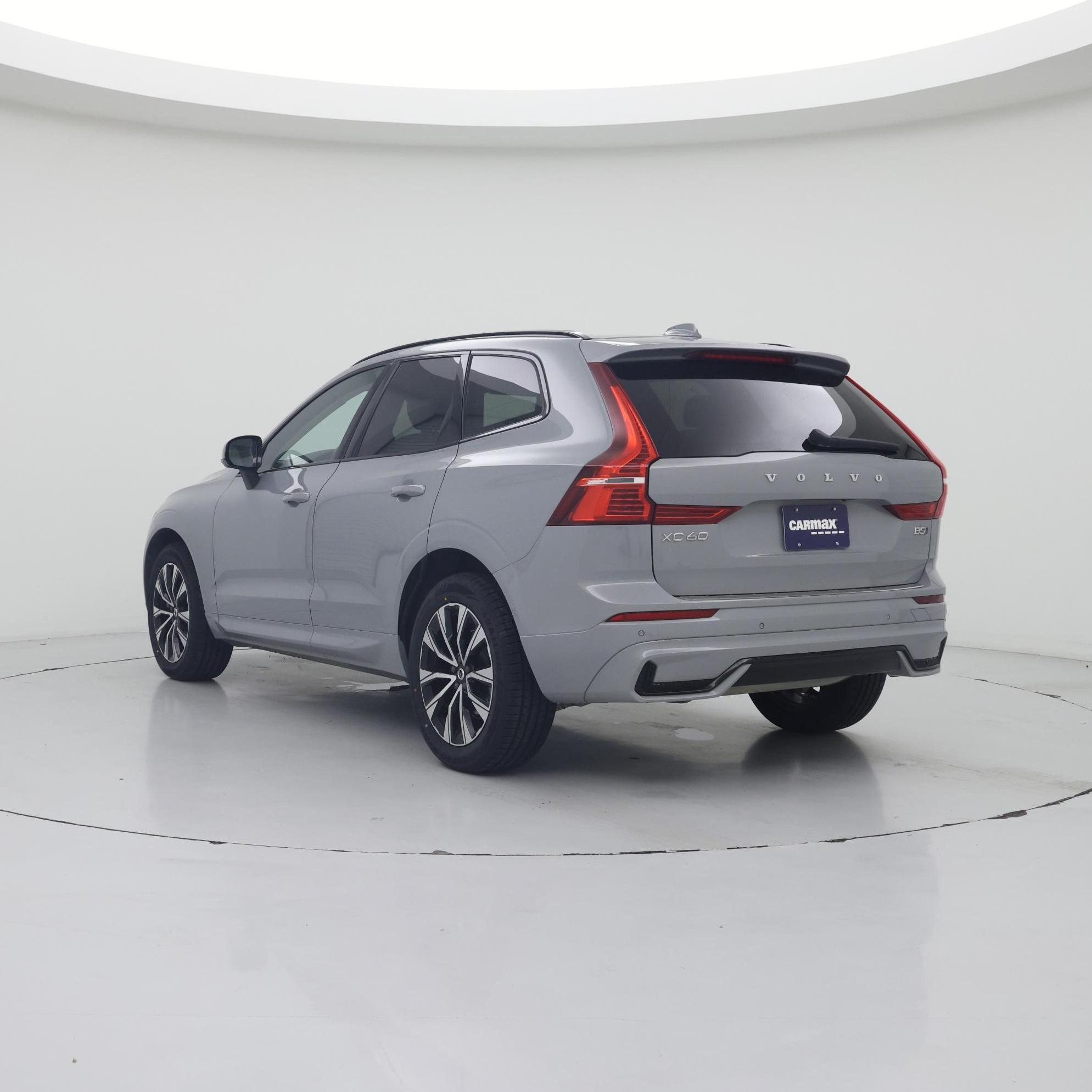 Thumbnail: 2024 Volvo XC60 - 2