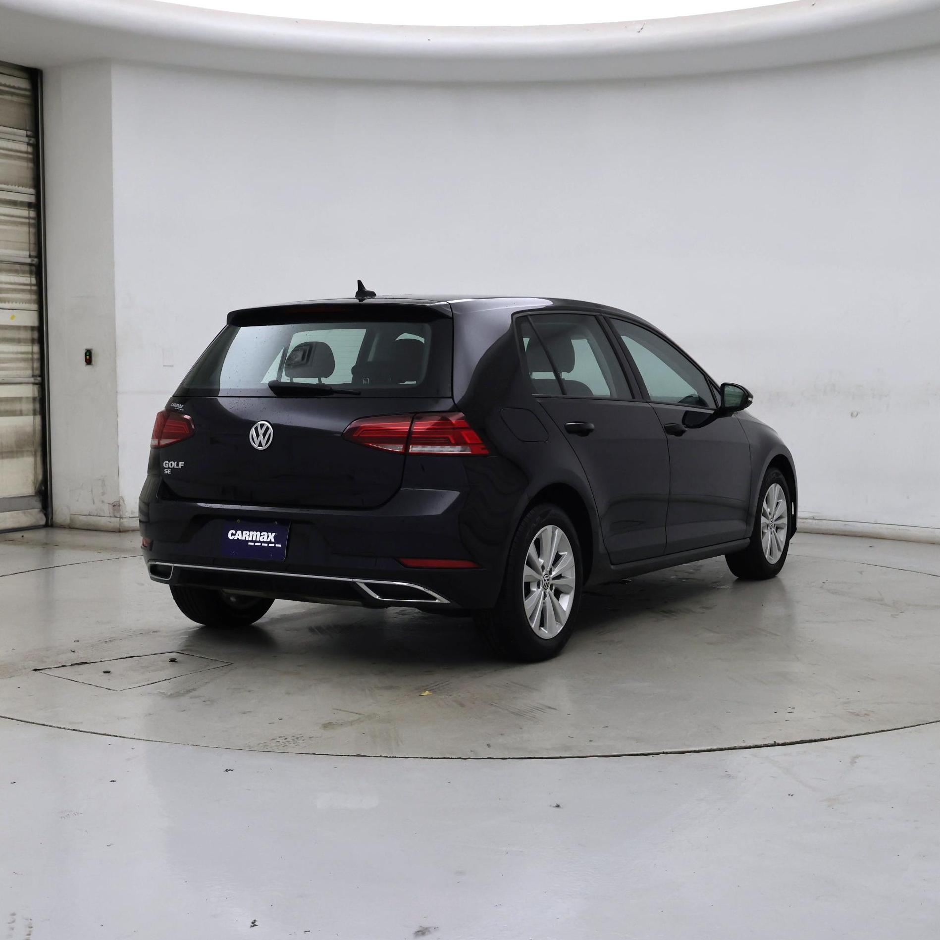 Thumbnail: 2019 Volkswagen Golf - 8