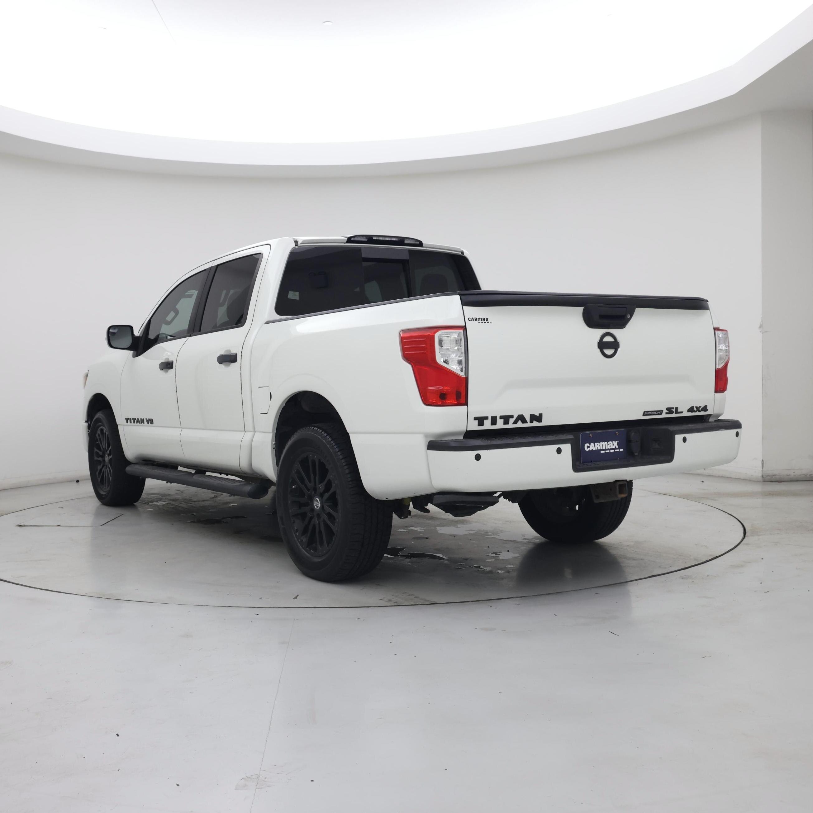 Thumbnail: 2018 Nissan Titan - 2