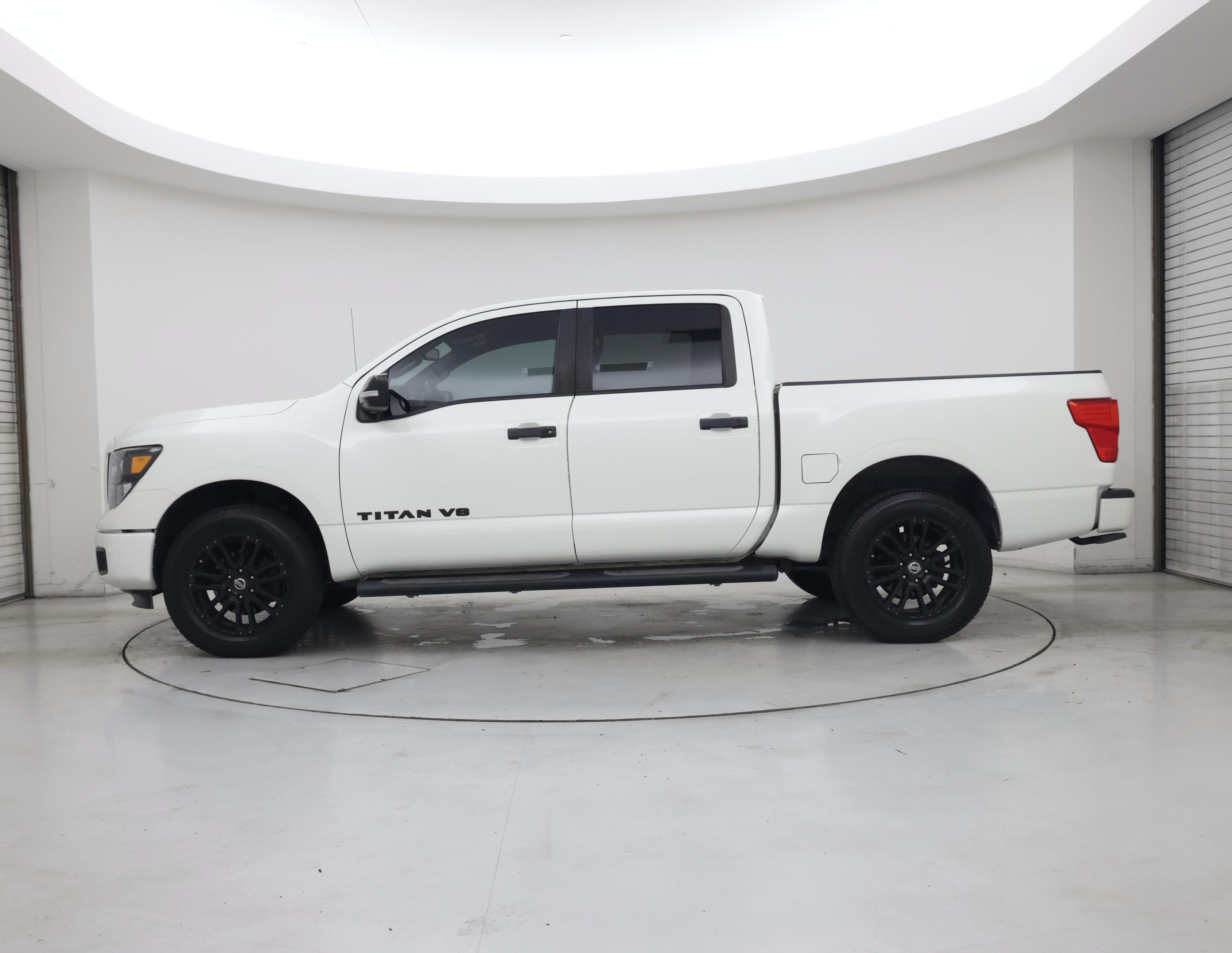 Thumbnail: 2018 Nissan Titan - 3