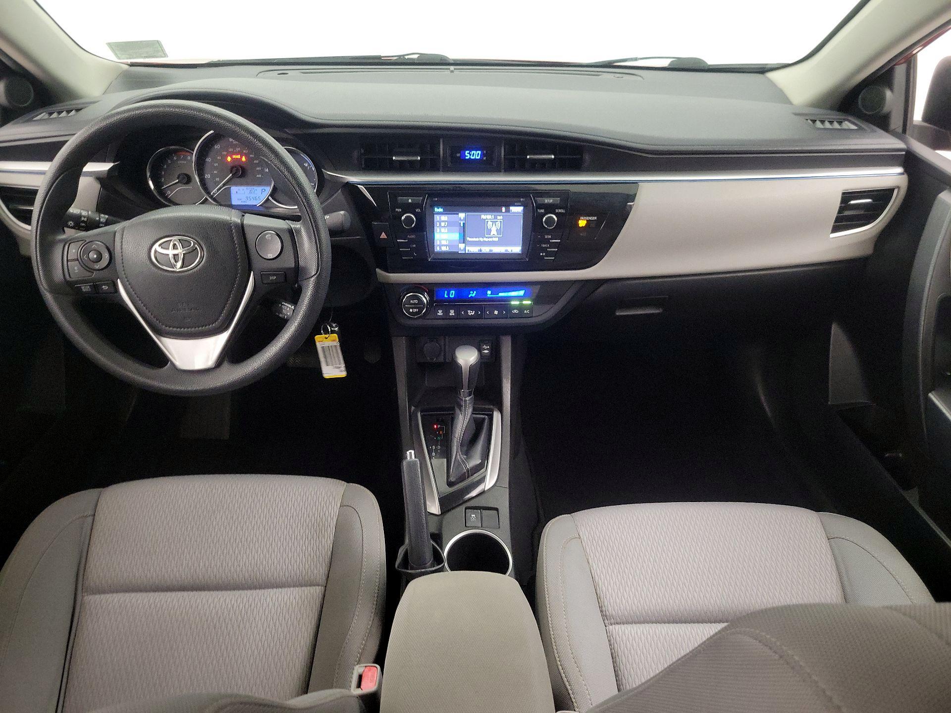 Thumbnail: 2014 Toyota Corolla - 9