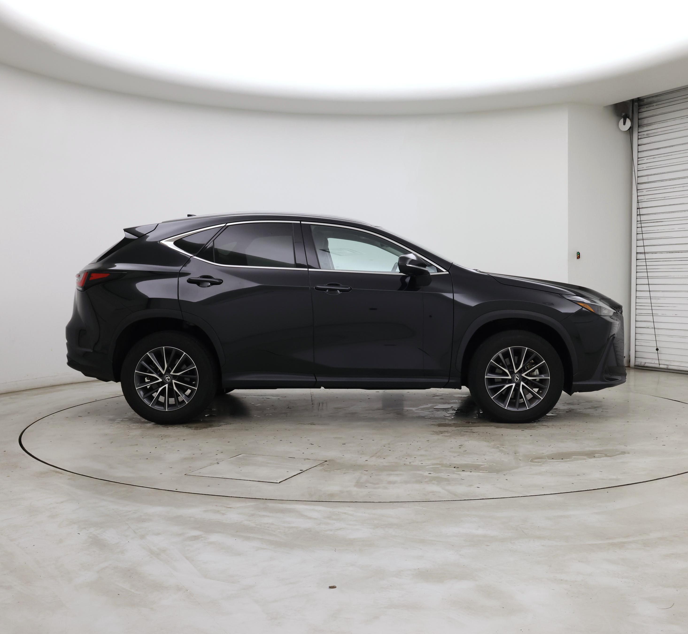 Thumbnail: 2022 Lexus NX - 7