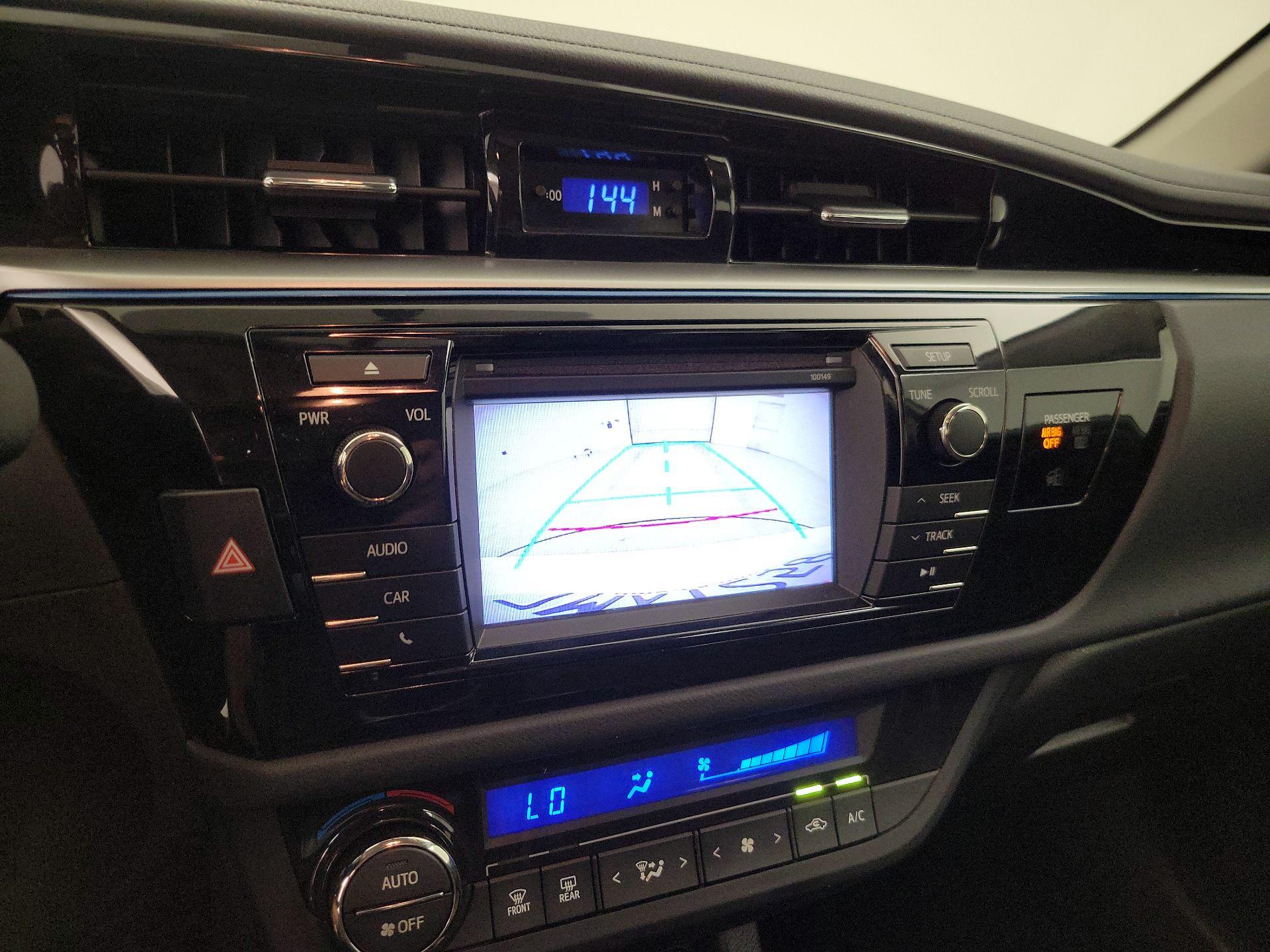 Thumbnail: 2015 Toyota Corolla - 14