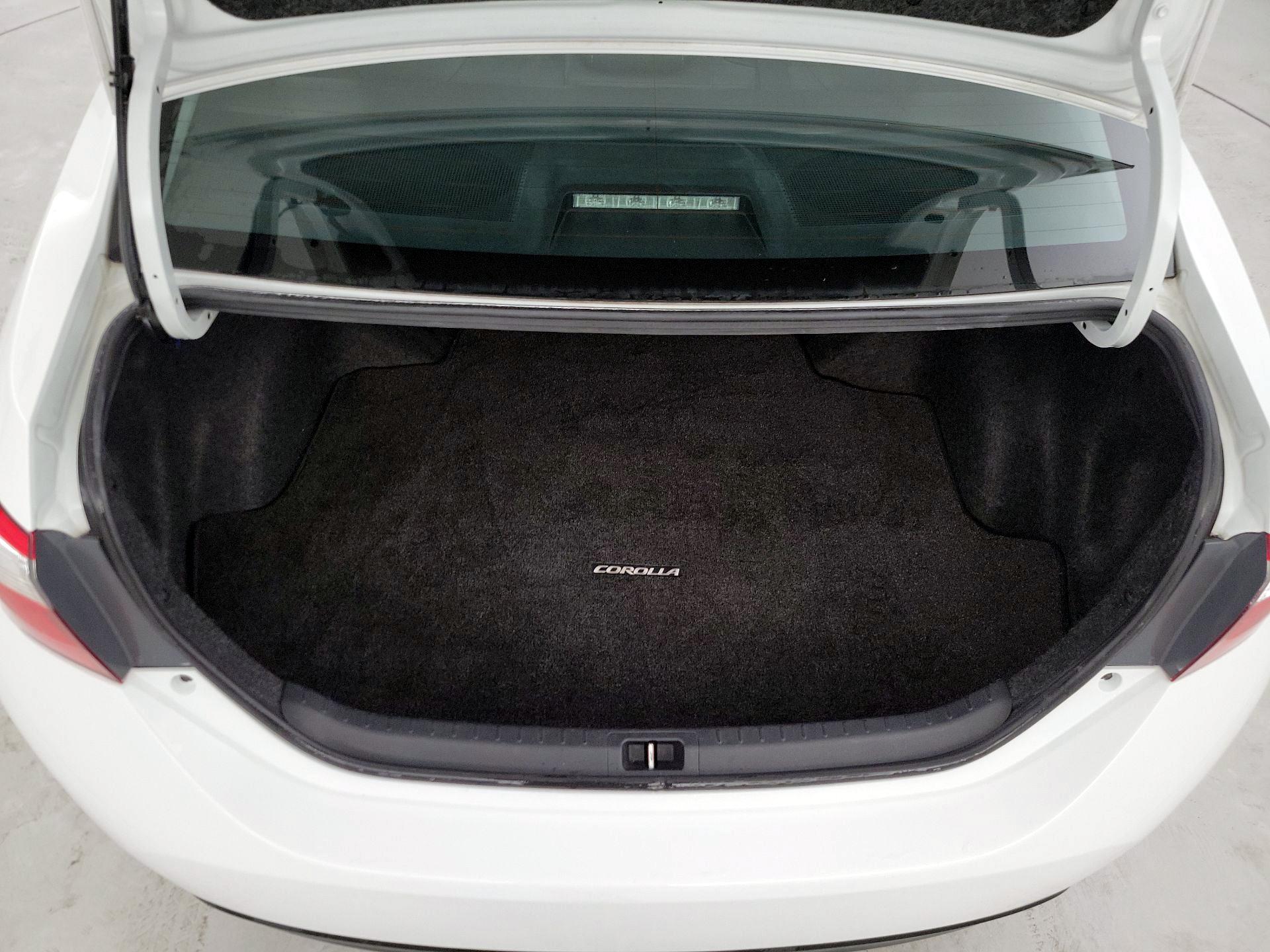 Thumbnail: 2015 Toyota Corolla - 20