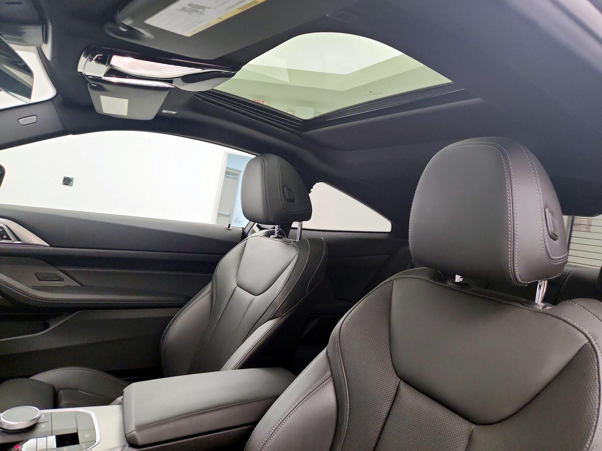 Thumbnail: 2024 BMW 4 Series - 18