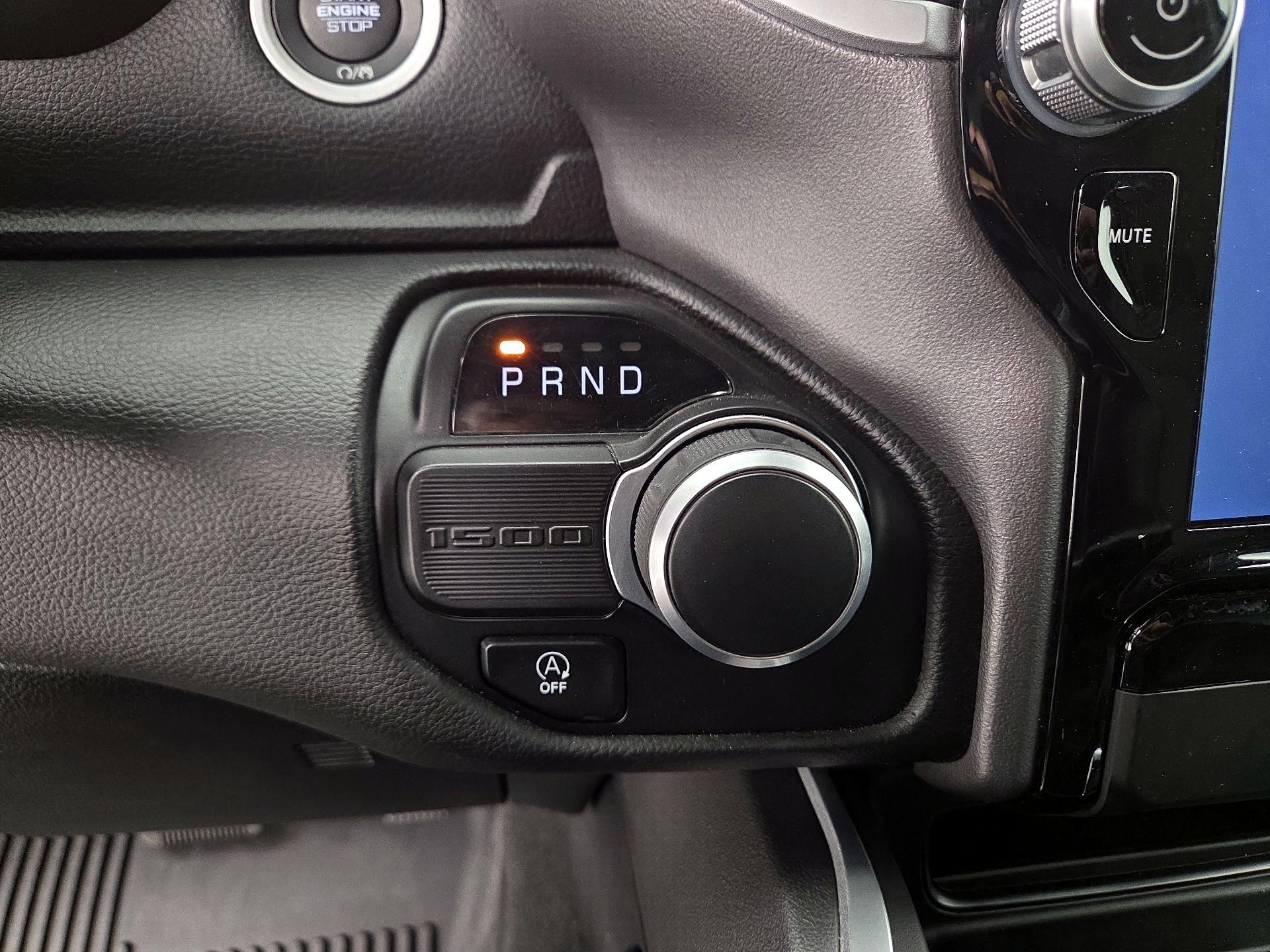 Thumbnail: 2024 RAM 1500 - 18
