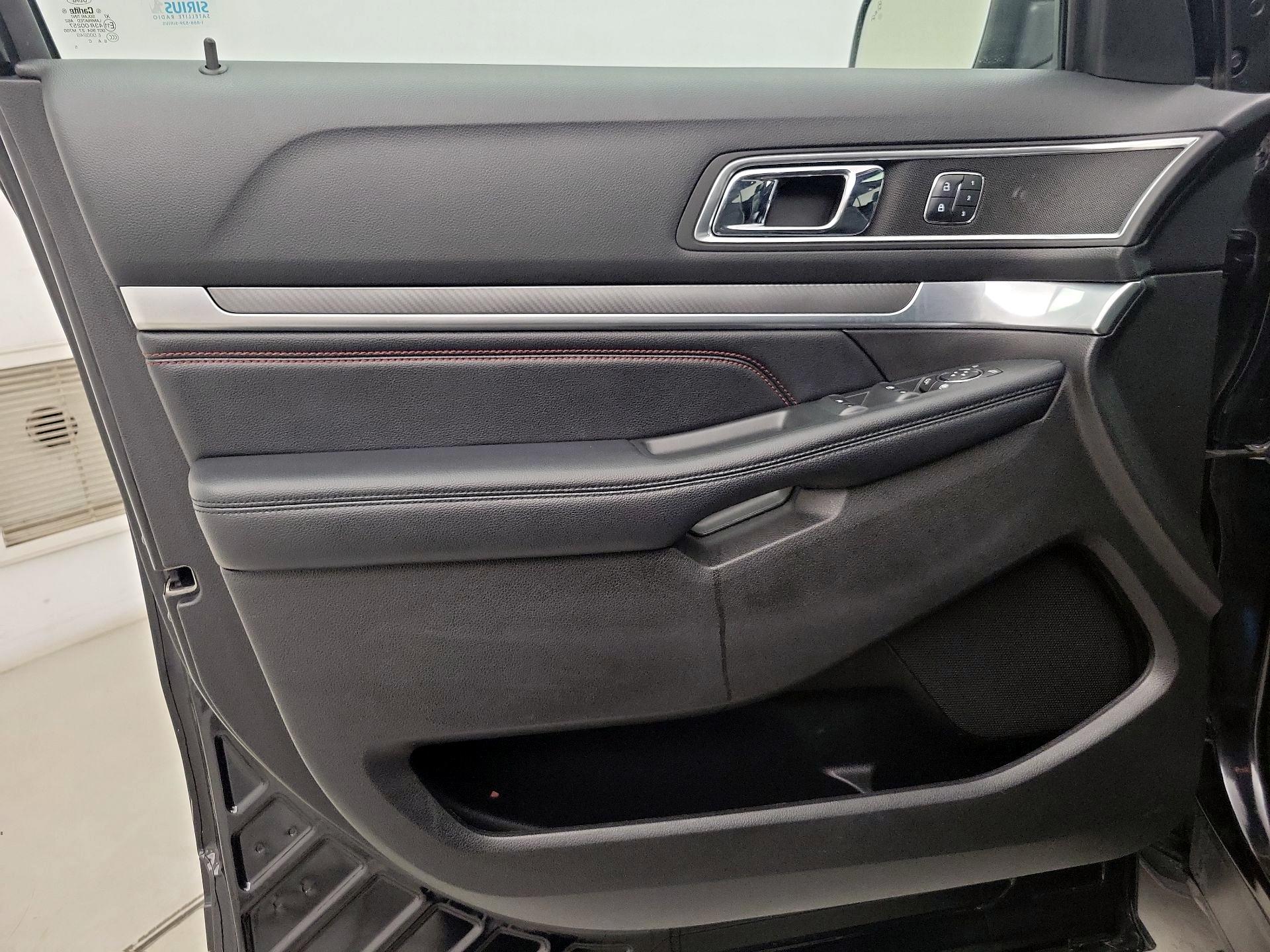 Thumbnail: 2017 Ford Explorer - 12